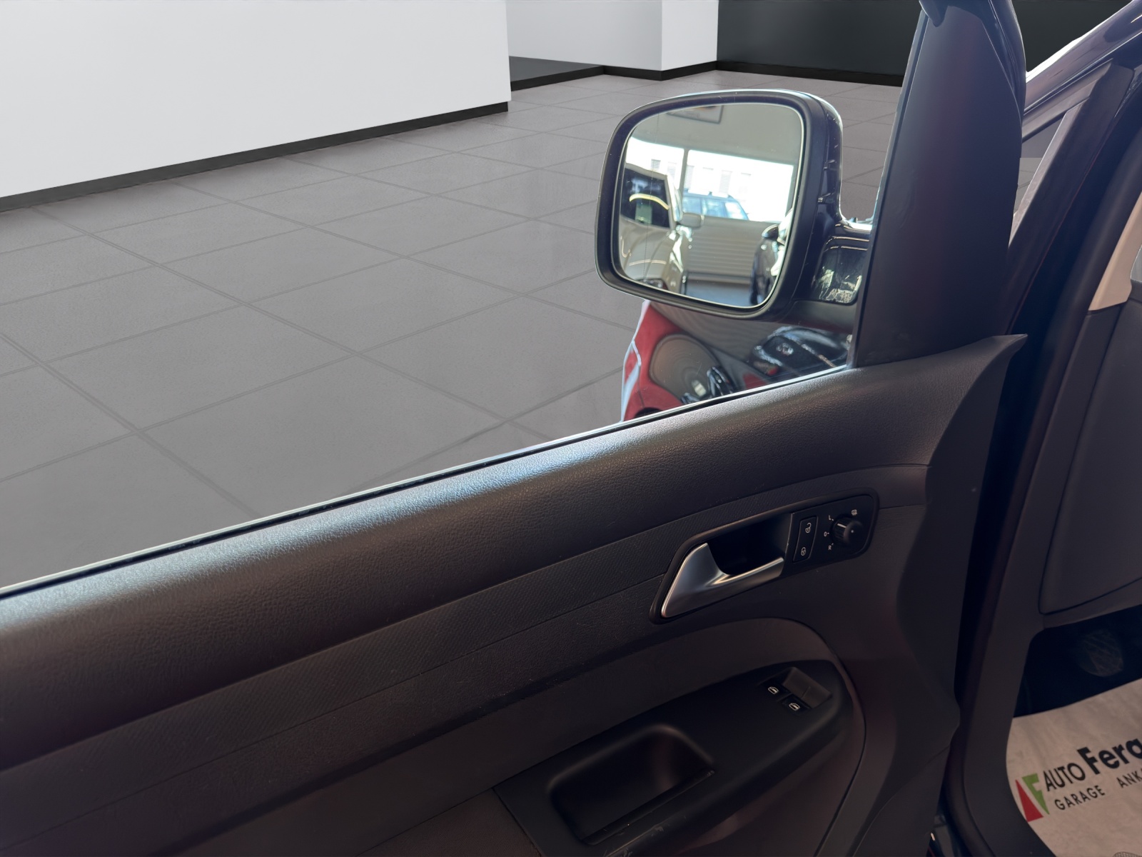 VW Caddy 1.2 TSI Comfortline-image-17