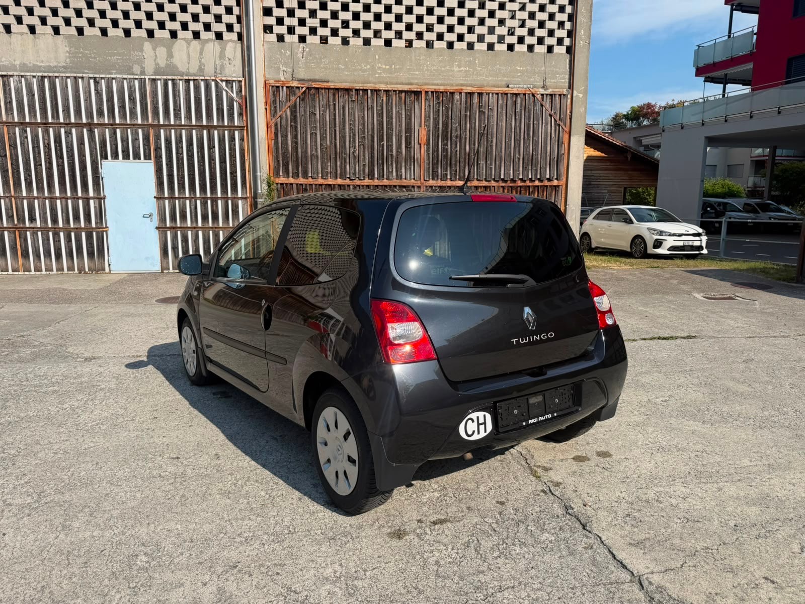 RENAULT Twingo 1.2 16V Dynamique-showroom-element-2