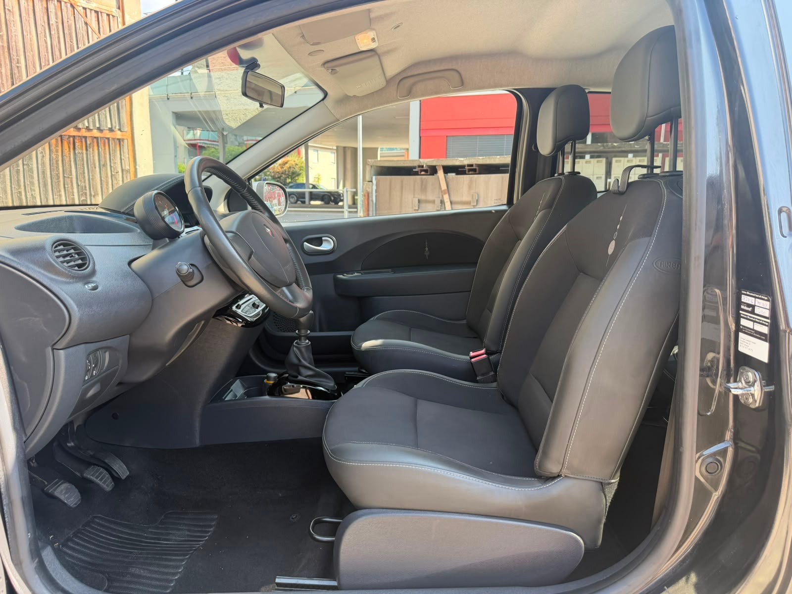 RENAULT Twingo 1.2 16V Dynamique-image-6