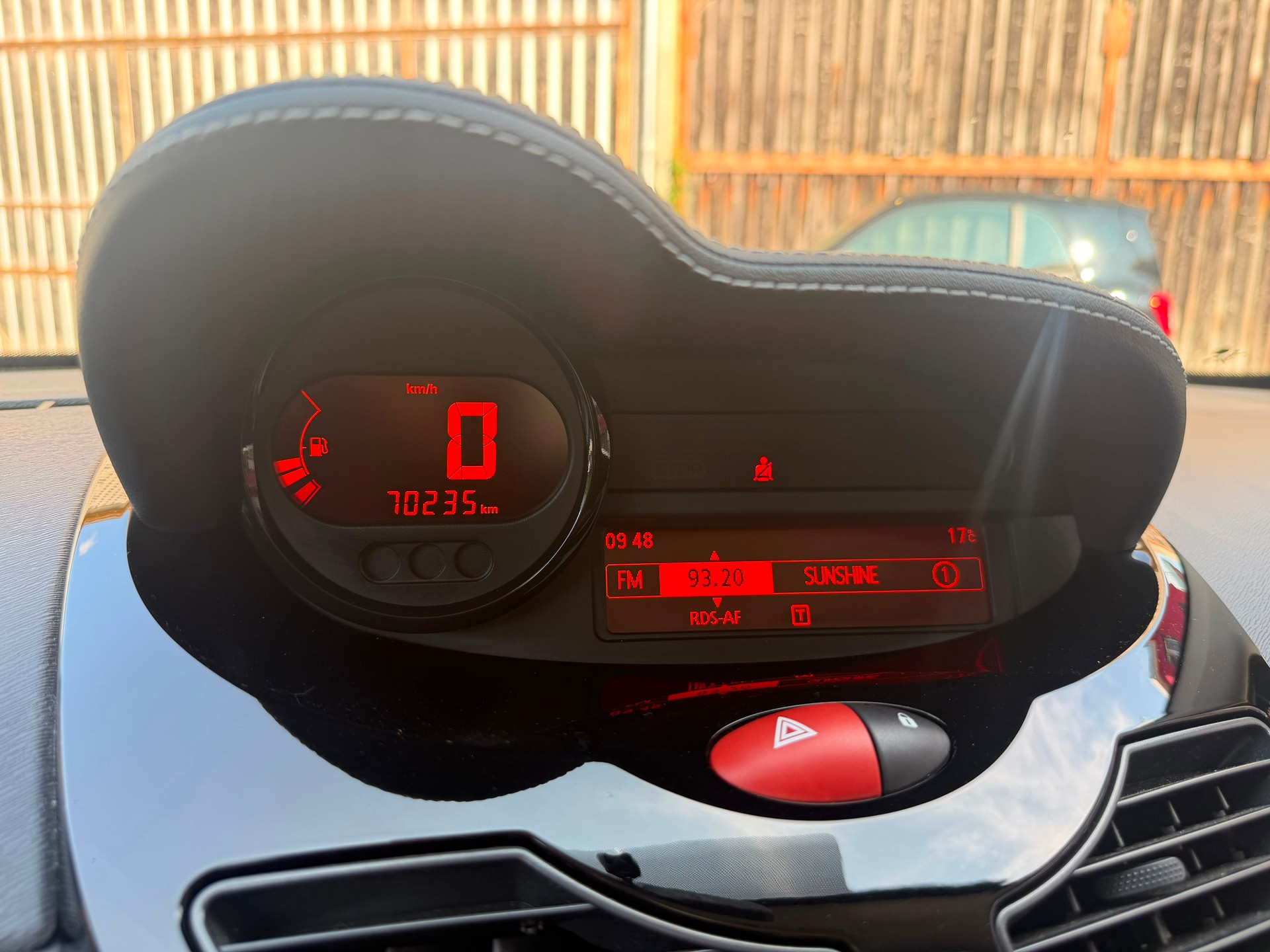 RENAULT Twingo 1.2 16V Dynamique-image-13