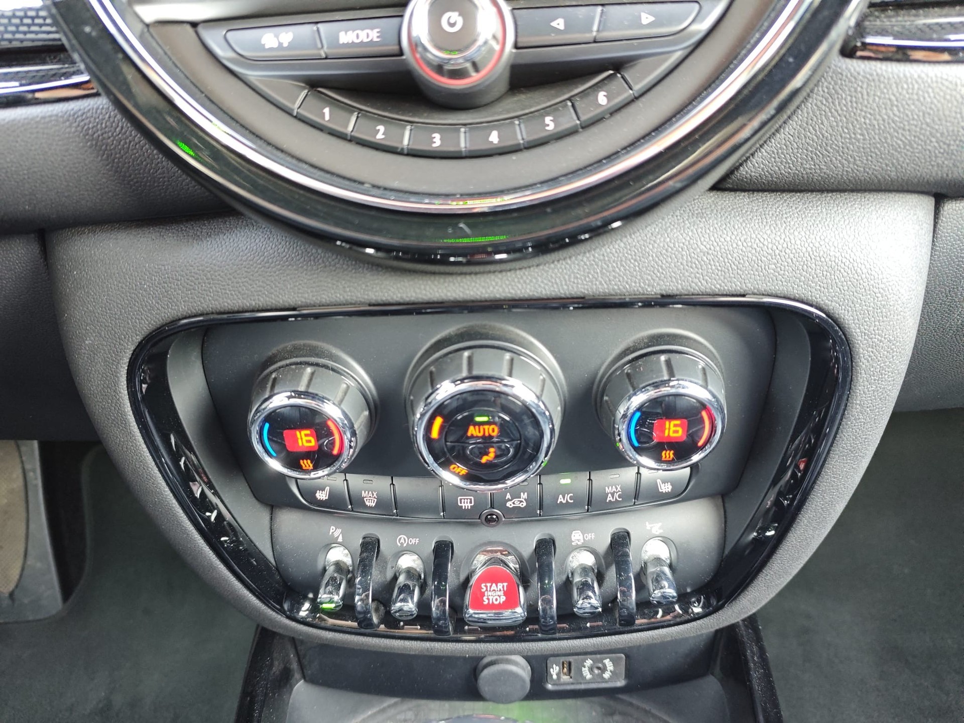 MINI Clubman Cooper S ALL4 Steptronic-image-27