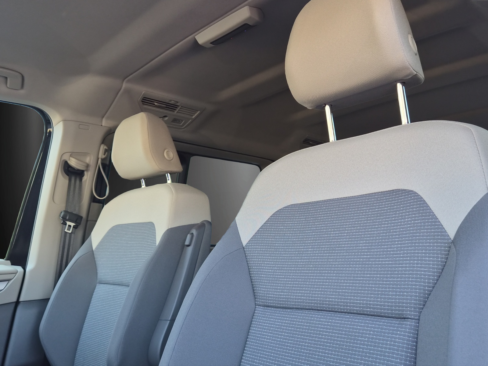 VW Multivan 1.5 eHybrid Liberty 4Motion DSG-image-15