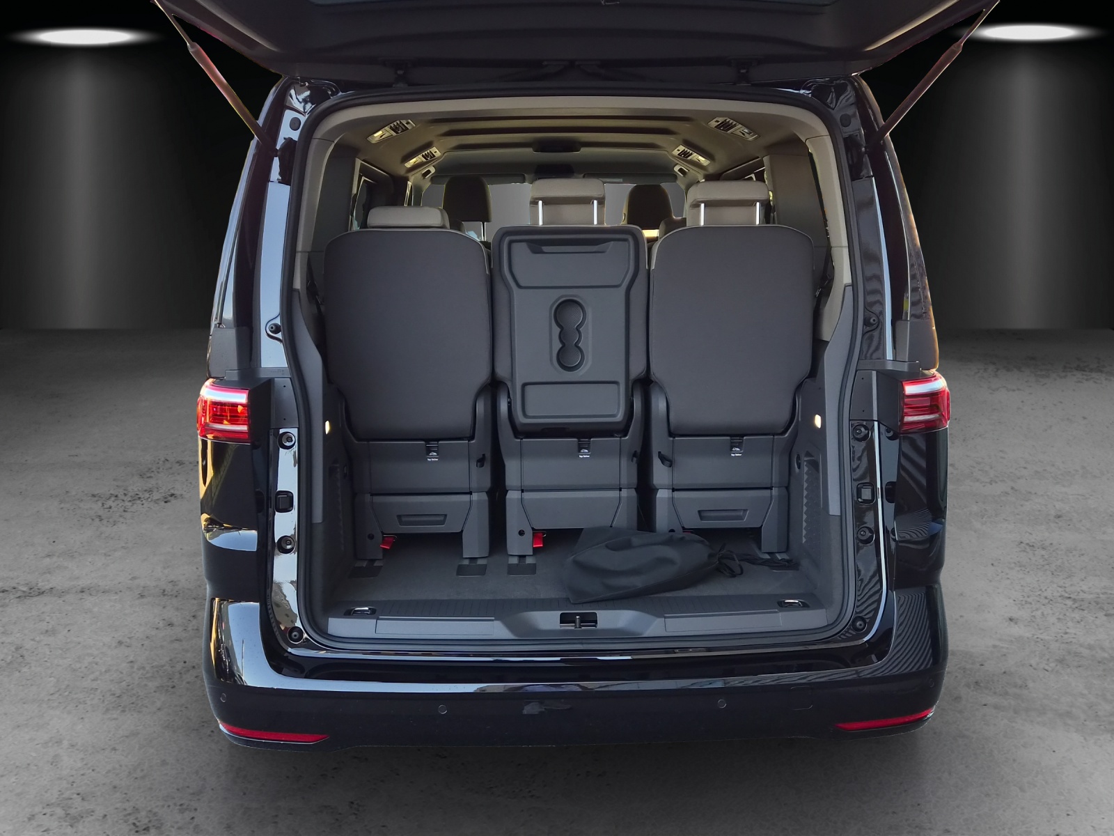 VW Multivan 1.5 eHybrid Liberty 4Motion DSG-image-6