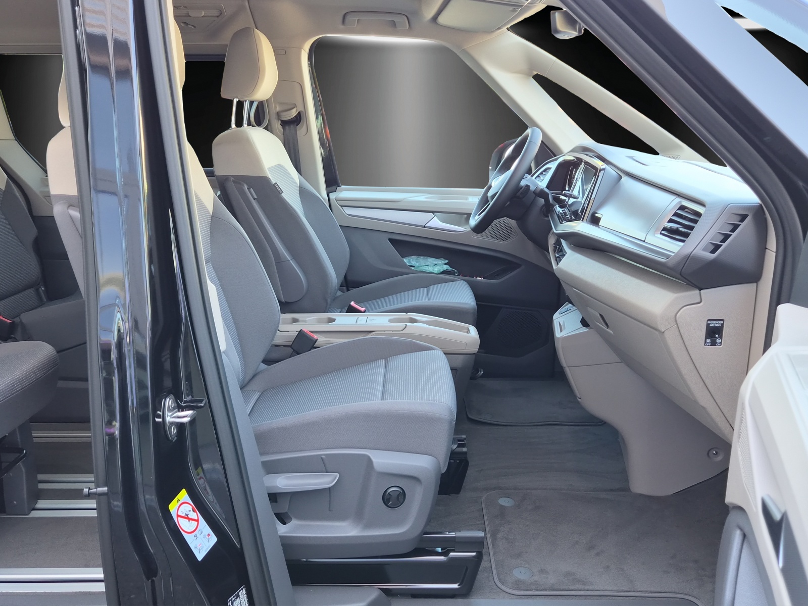 VW Multivan 1.5 eHybrid Liberty 4Motion DSG-image-8