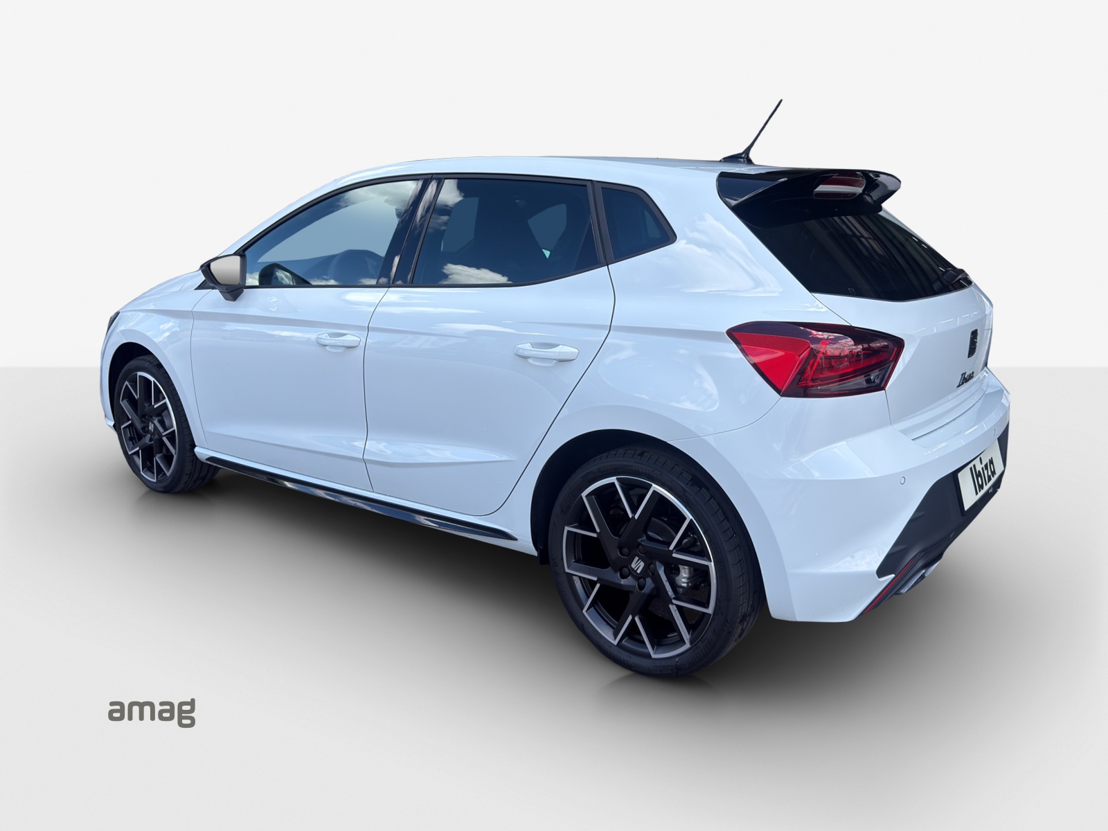 SEAT Ibiza 1.0 EcoTSI FR DSG-image-2