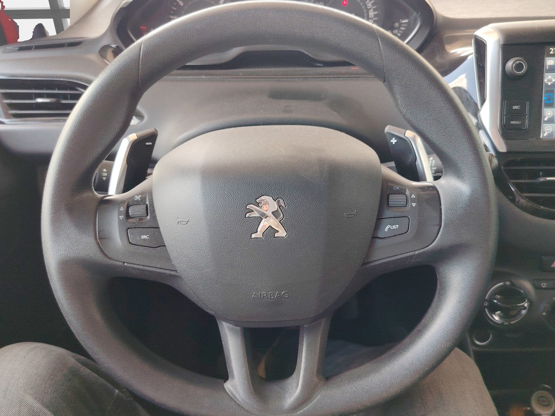 PEUGEOT 208 1.2 e-VTI Active EGS5-image-9
