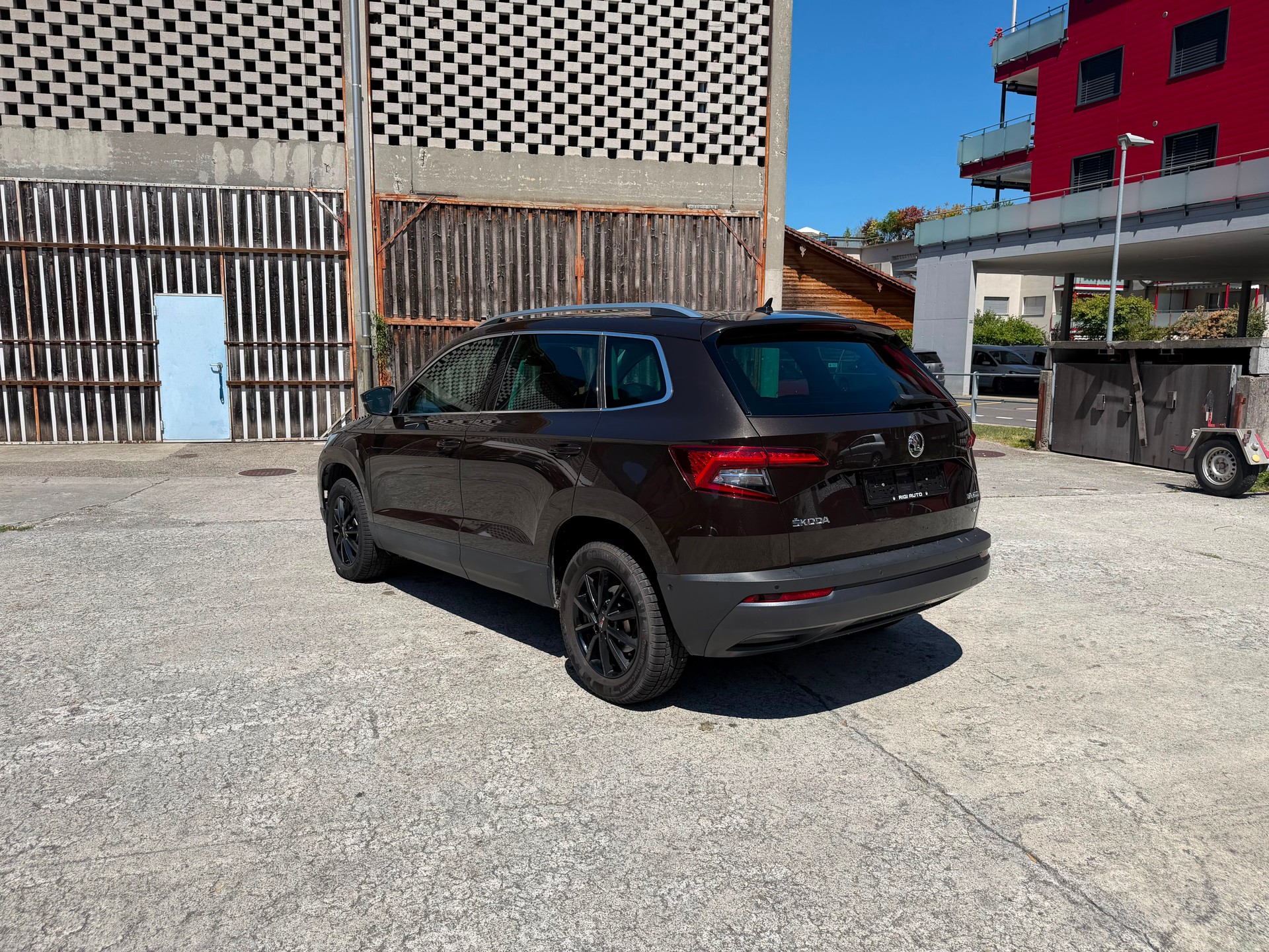 SKODA Karoq 2.0 TDI CR Style 4x4 DSG-image-2