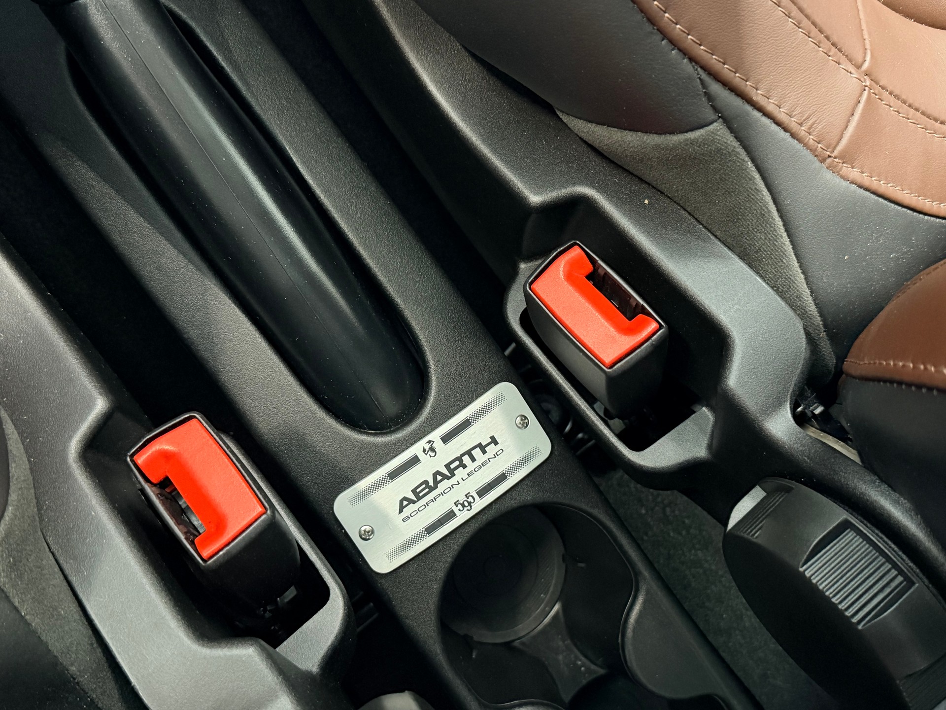 FIAT 595 1.4 16V Turbo Abarth Competizione Dualogic-image-21