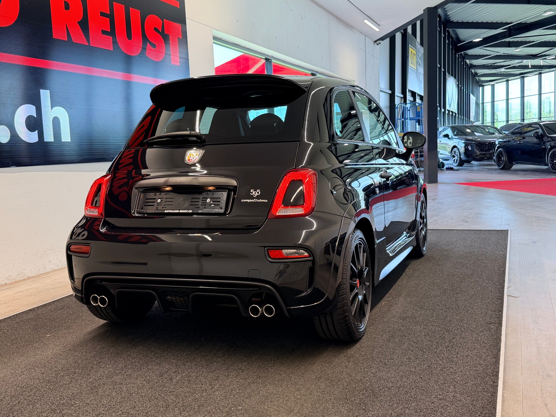 FIAT 595 1.4 16V Turbo Abarth Competizione Dualogic-image-6
