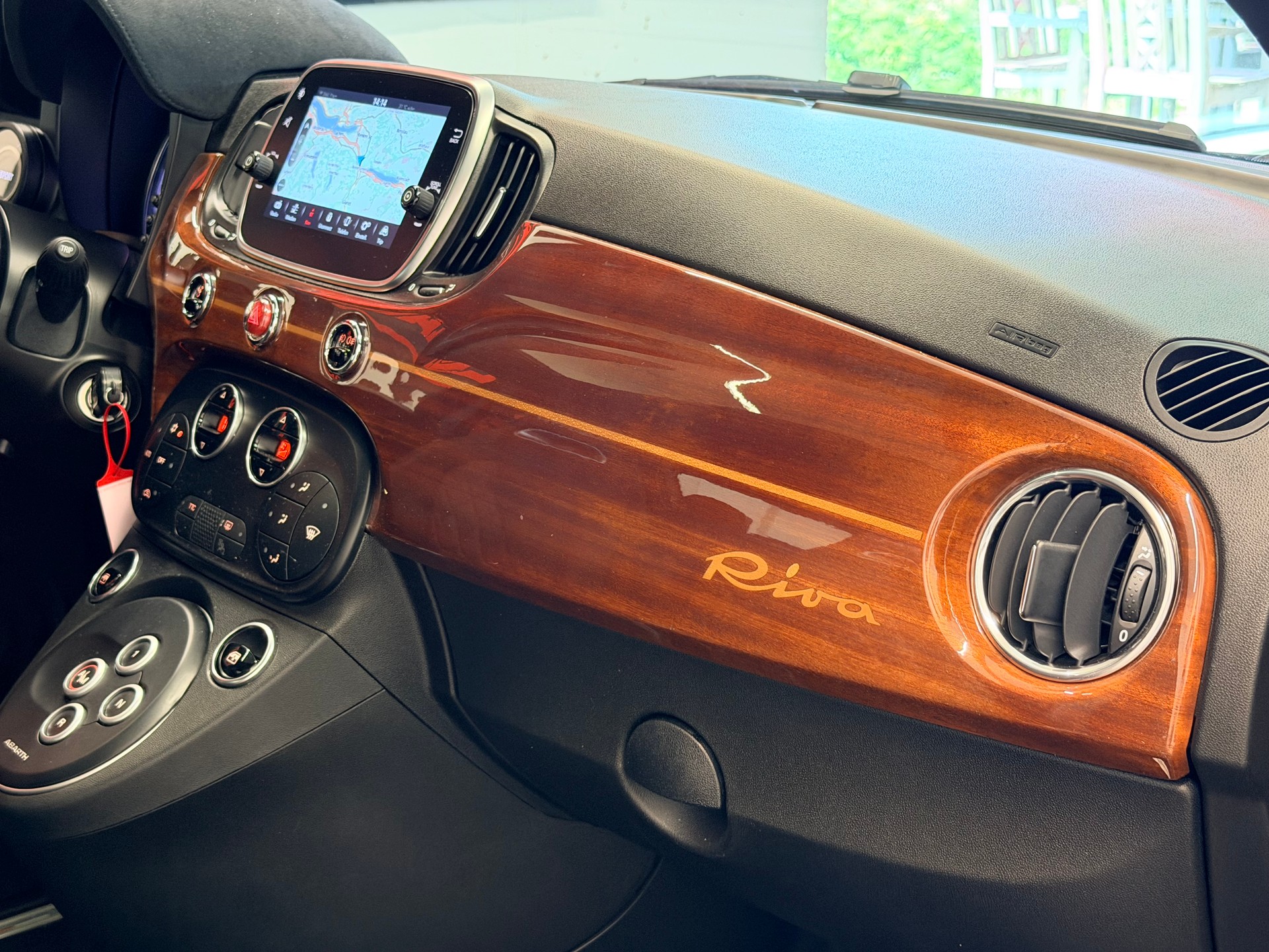 FIAT 595 1.4 16V Turbo Abarth Competizione Dualogic-image-18