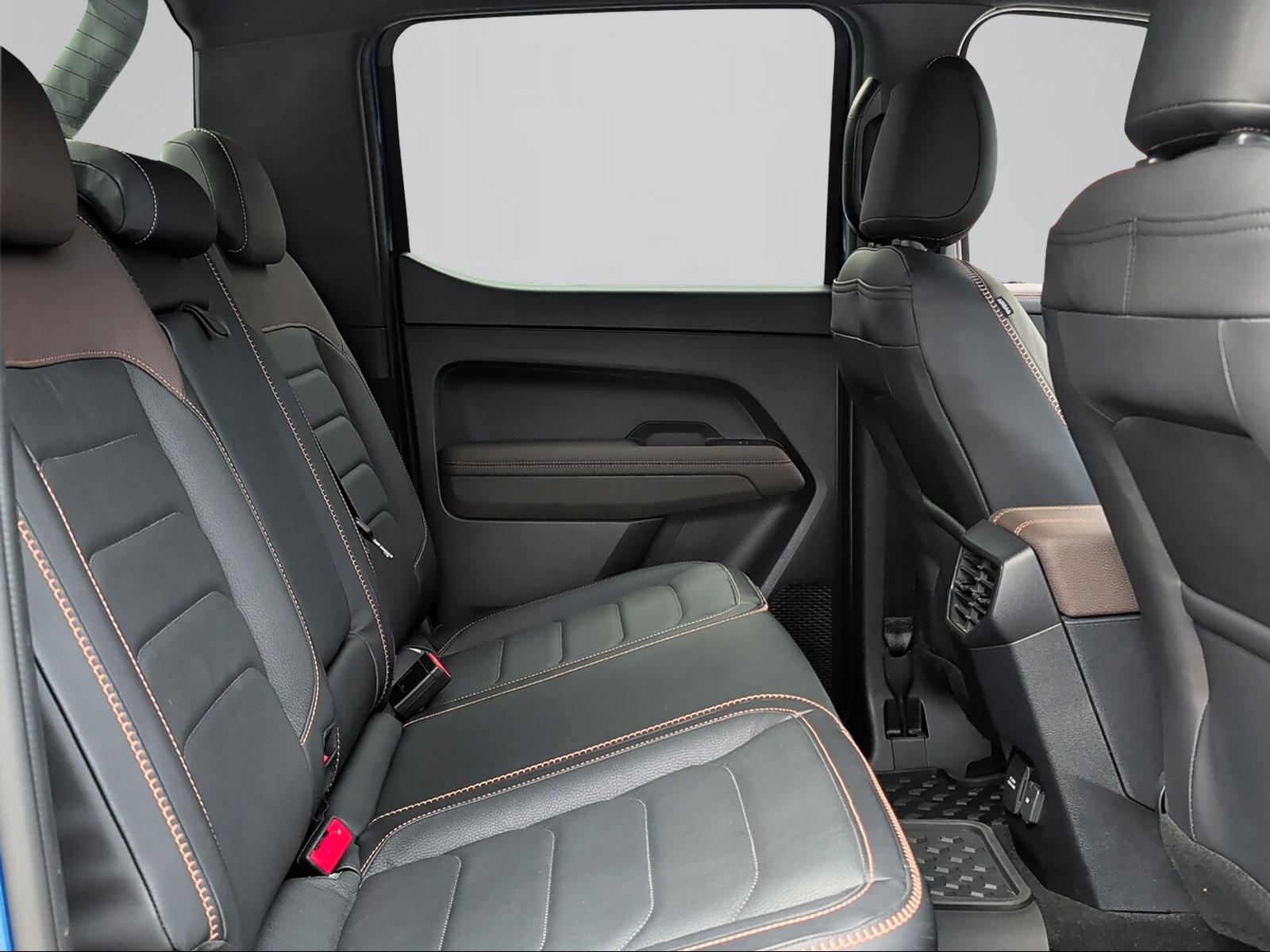 VW Amarok 3.0TDI PanAmericana Winter 2-image-7