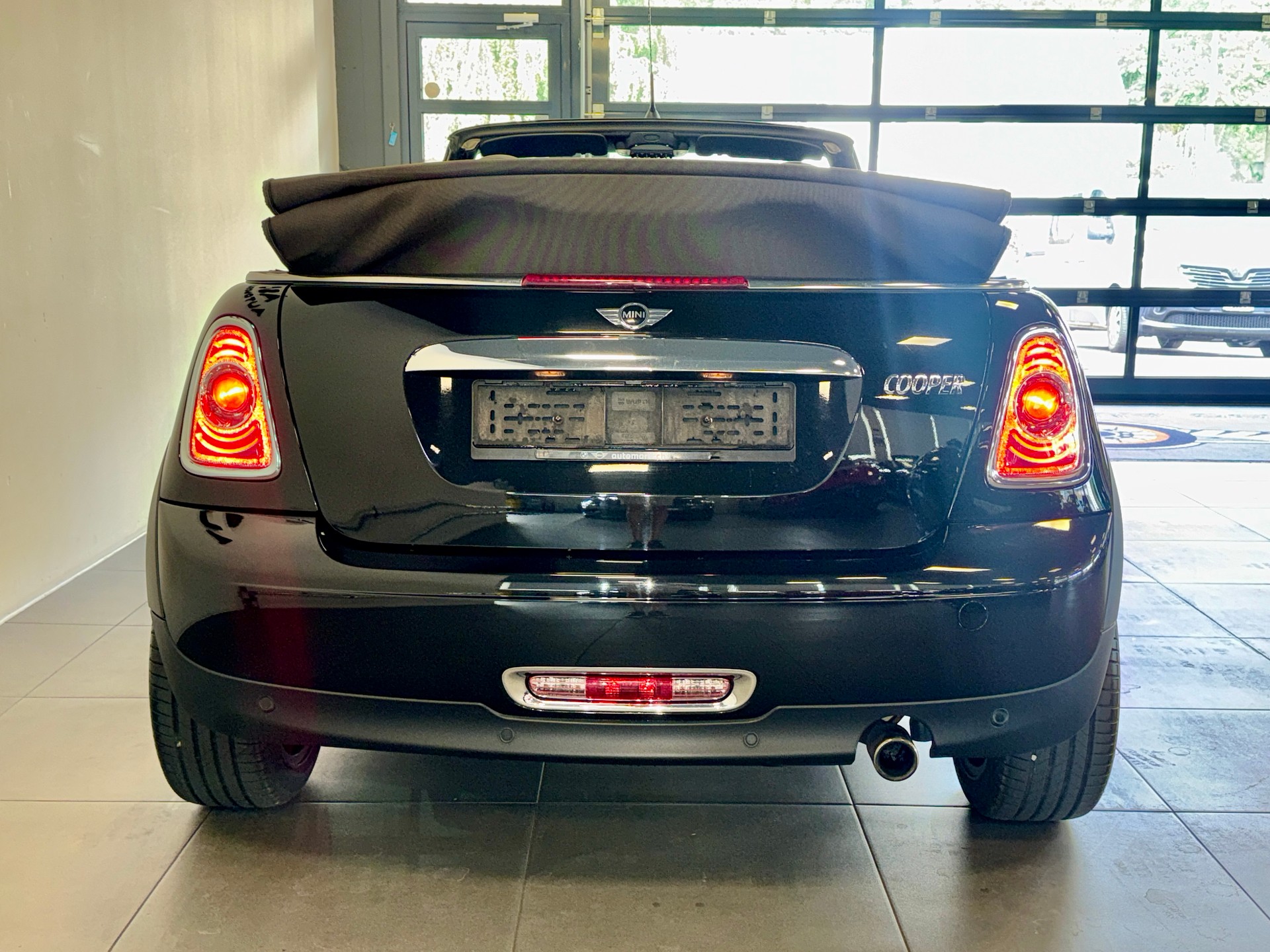 MINI Cooper Cabriolet *MFK 03.2026*-image-4