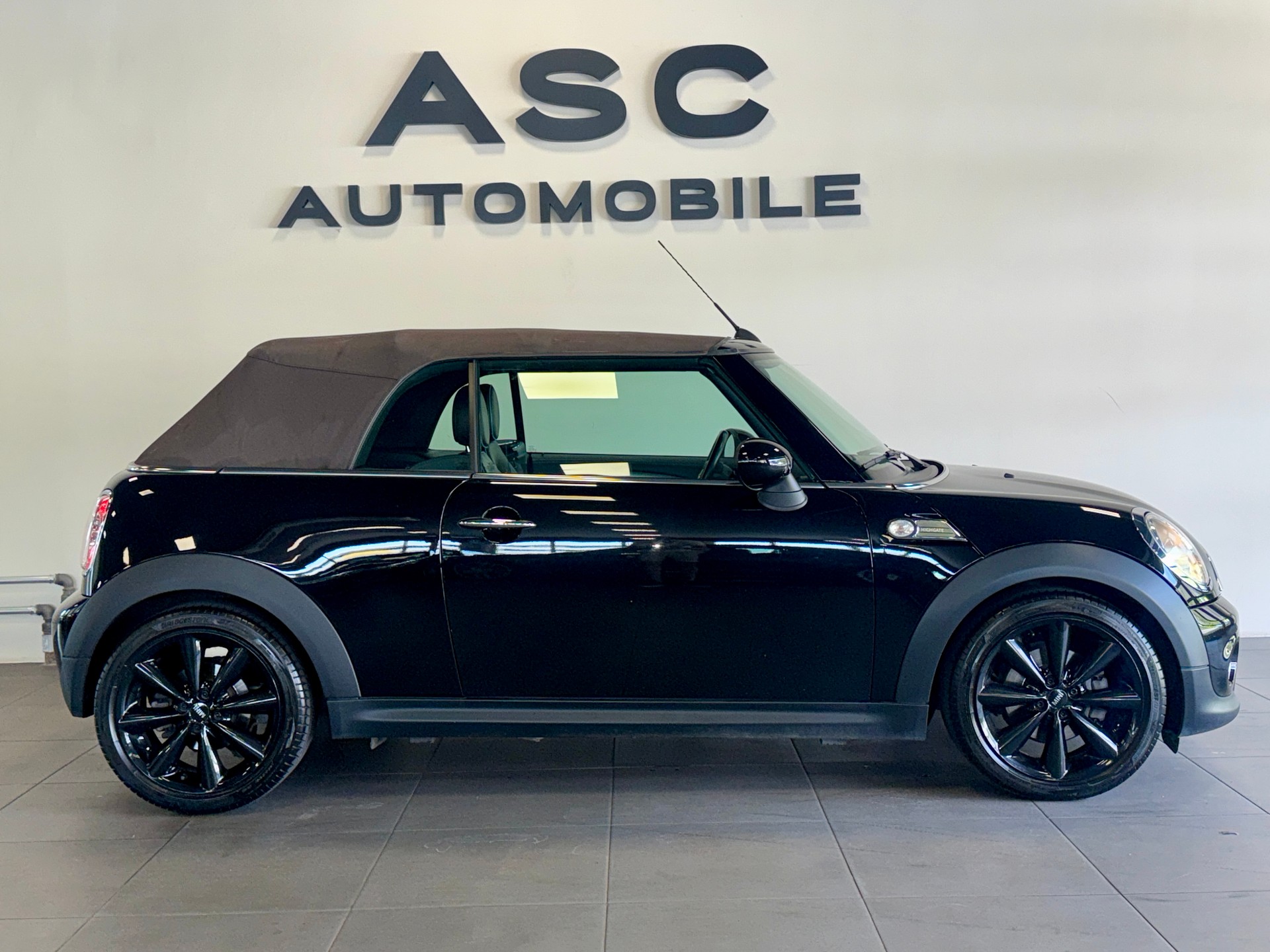 MINI Cooper Cabriolet *MFK 03.2026*-image-2