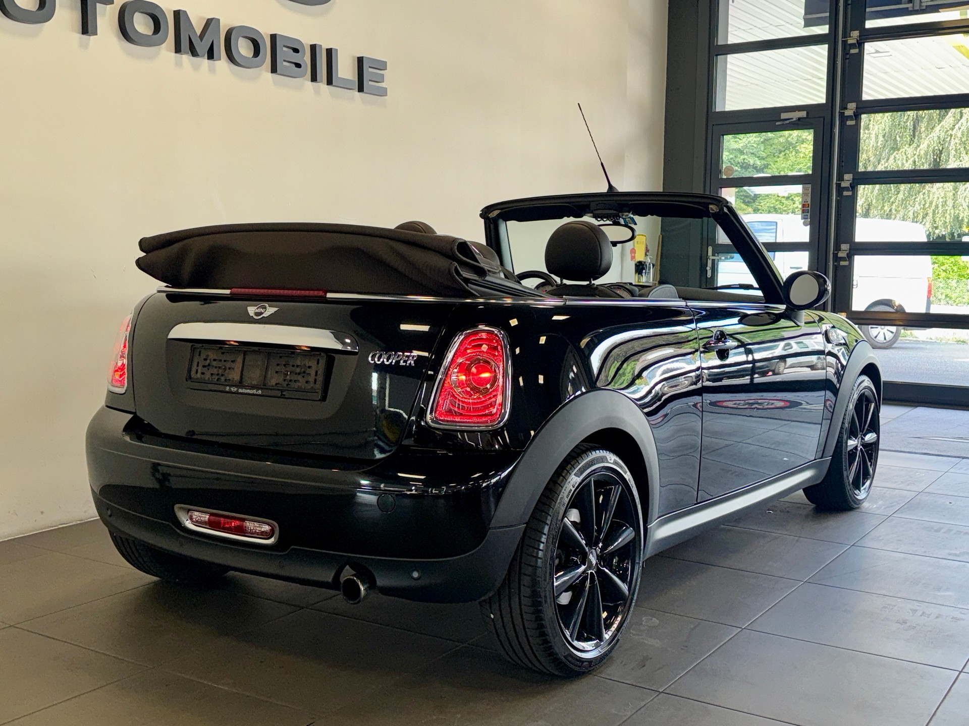 MINI Cooper Cabriolet *MFK 03.2026*-image-3