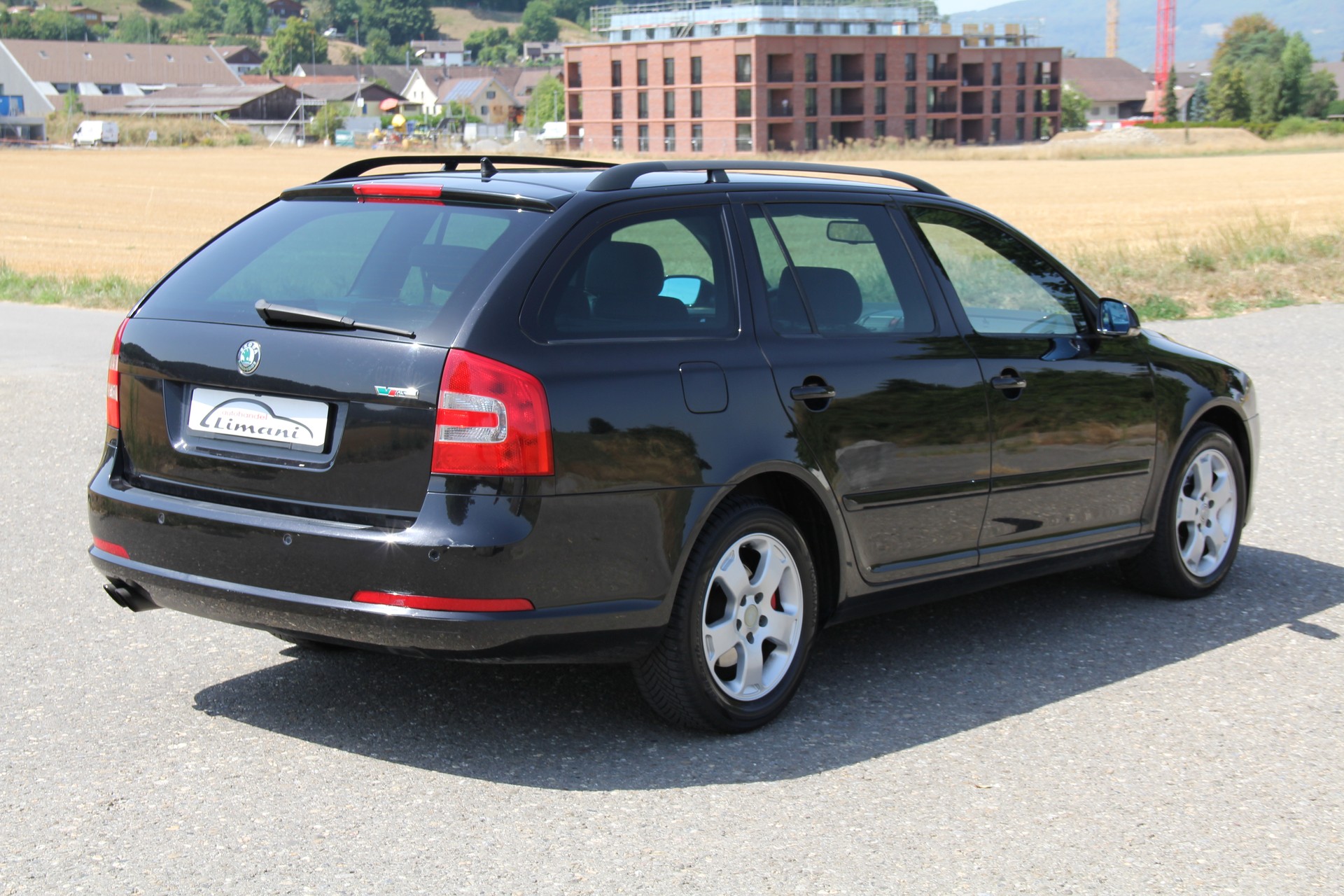 SKODA Octavia 2.0 TFSI RS-image-4