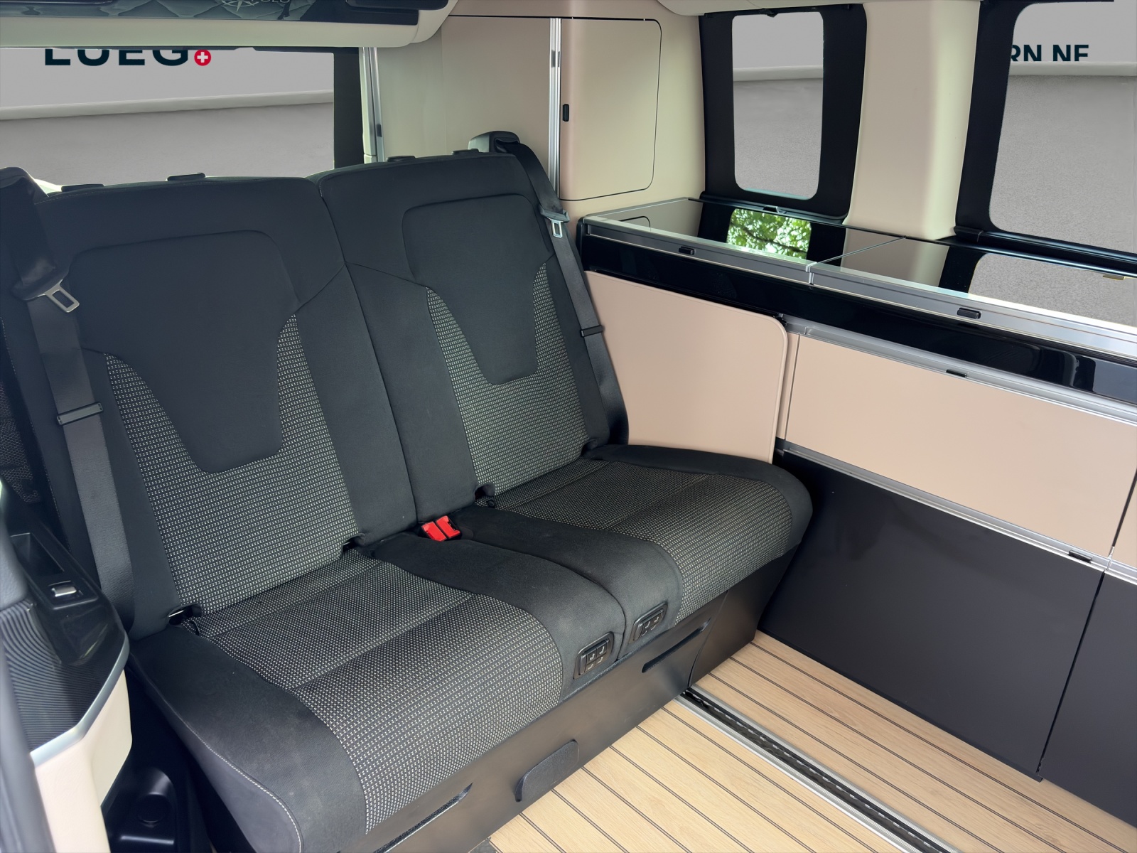 MERCEDES-BENZ Marco Polo 250 d Automat-image-12