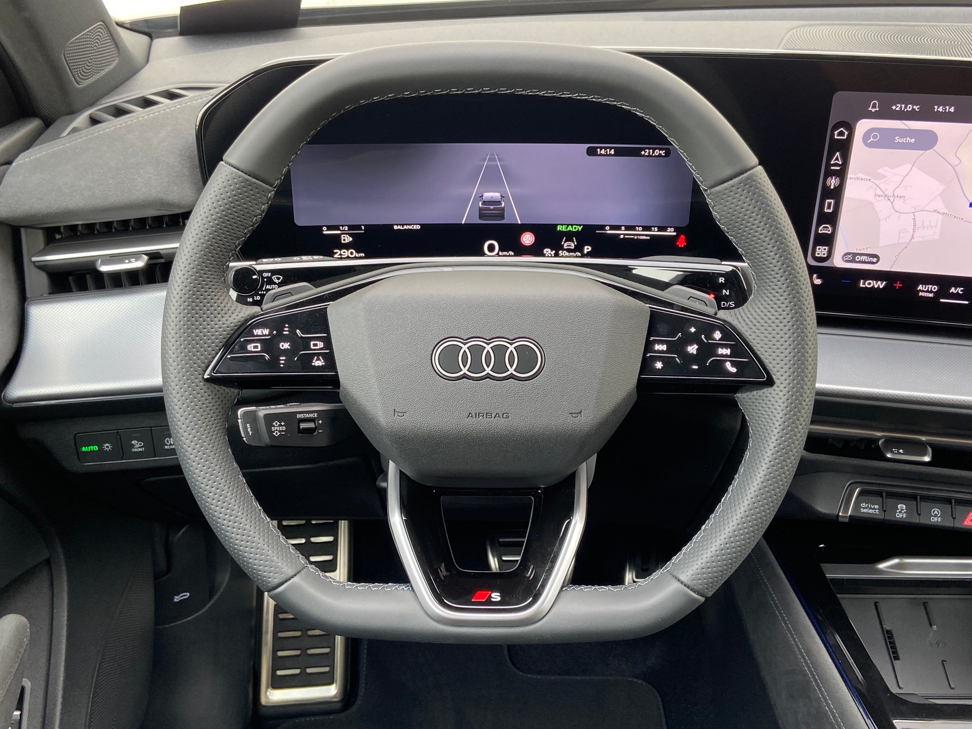 AUDI Q3 SUV TFSI quattro 204PS S-Line S tronic-image-8