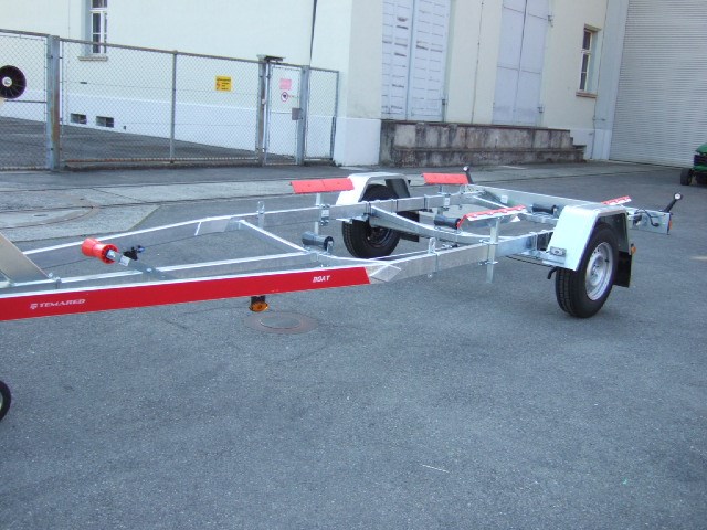 TEMARED BOAT B15 1'500kg-image-12