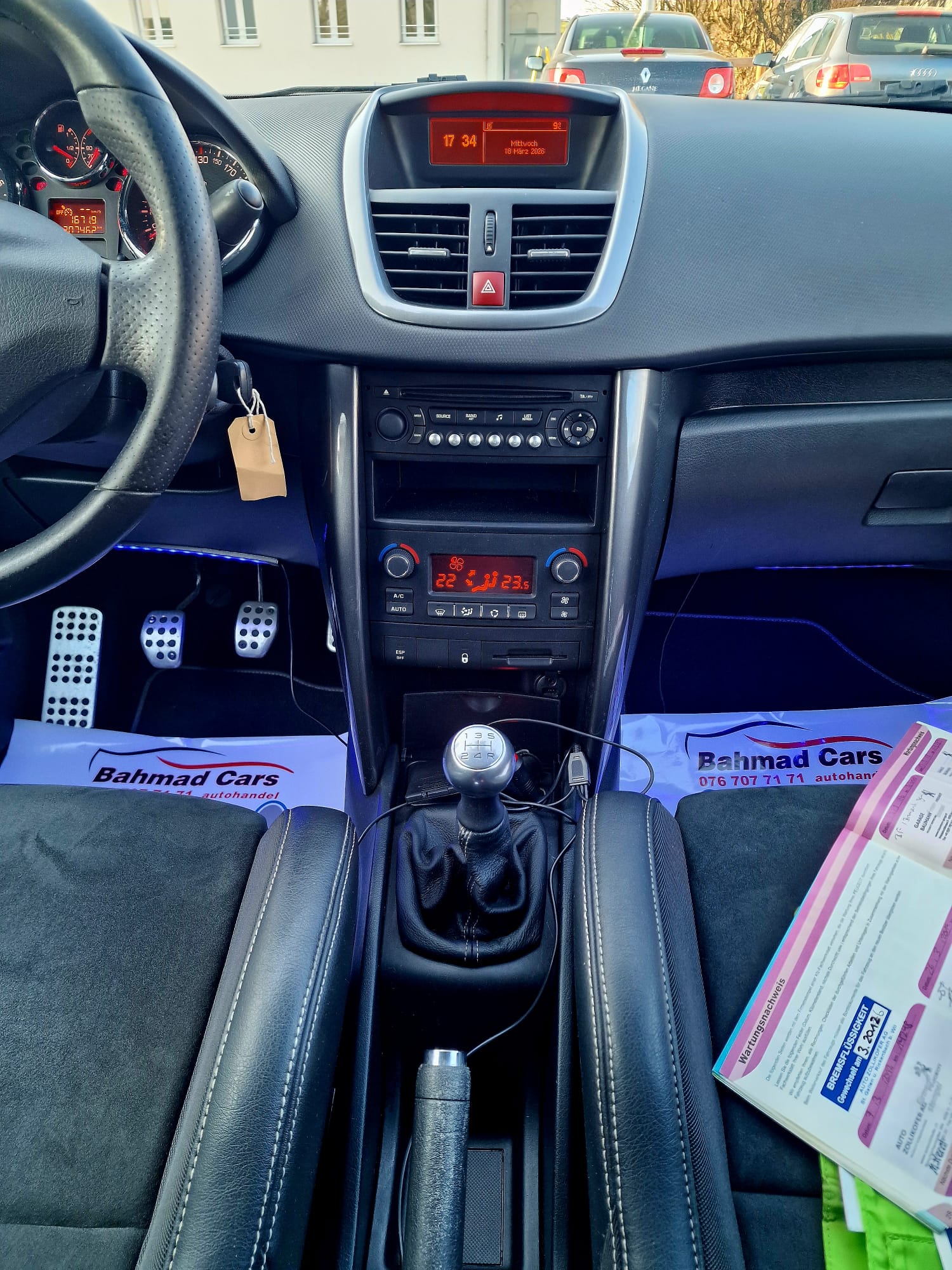PEUGEOT 207 1.6 16V Turbo GTi-image-11