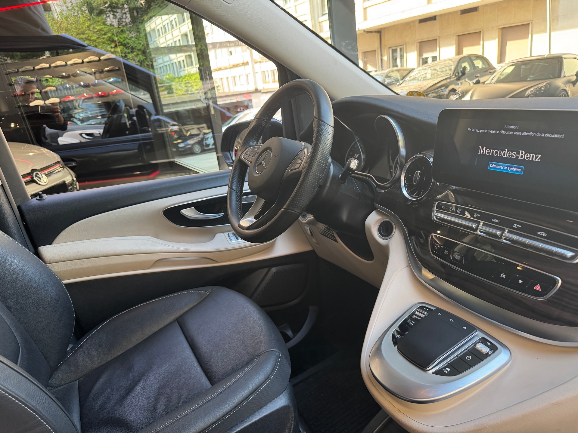 MERCEDES-BENZ Marco Polo 250 d 4M A-image-6