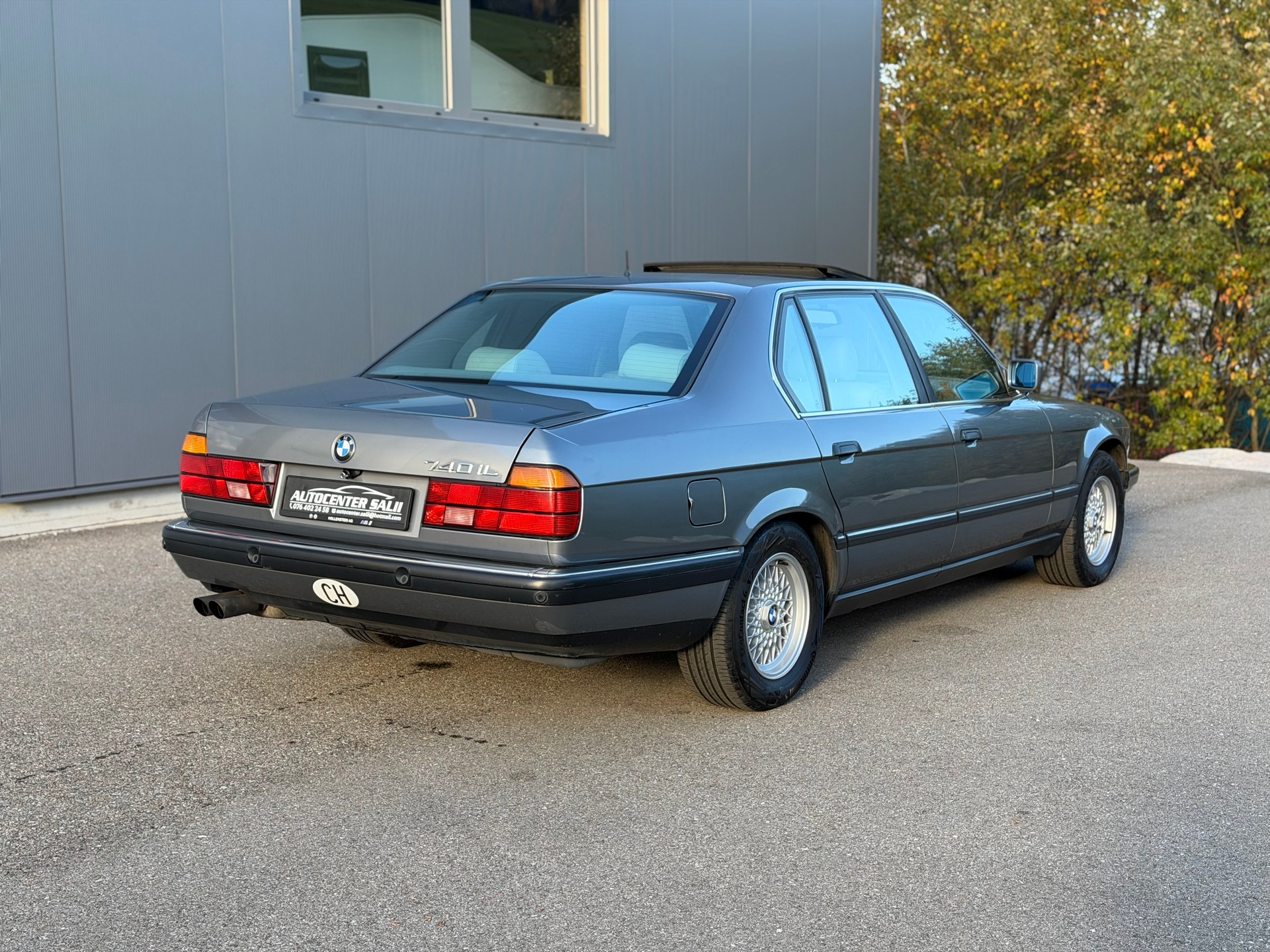 BMW 740iL V8-image-3