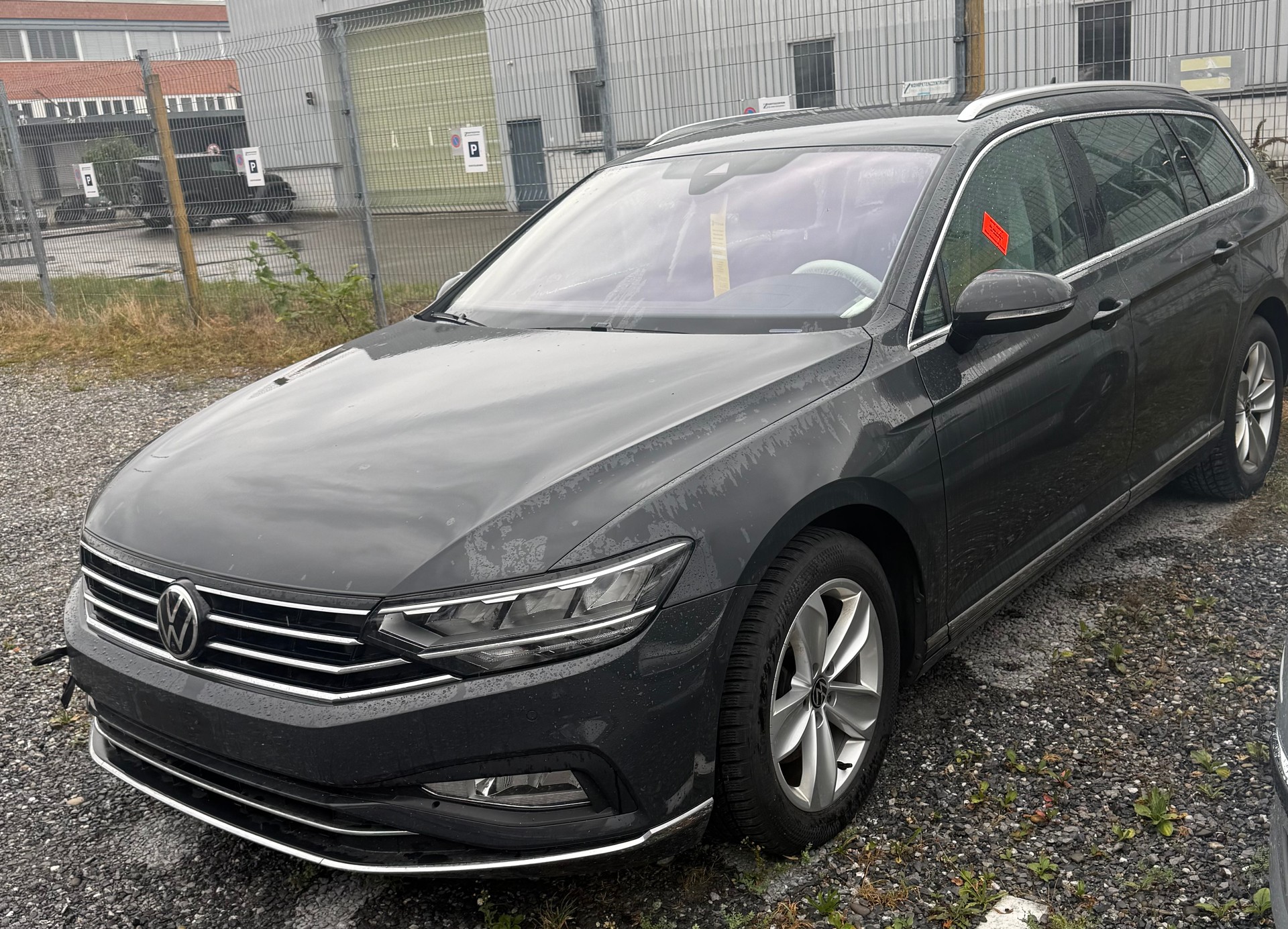 VW Passat 2.0 TDI BMT Elegance 4Motion DSG-image-2