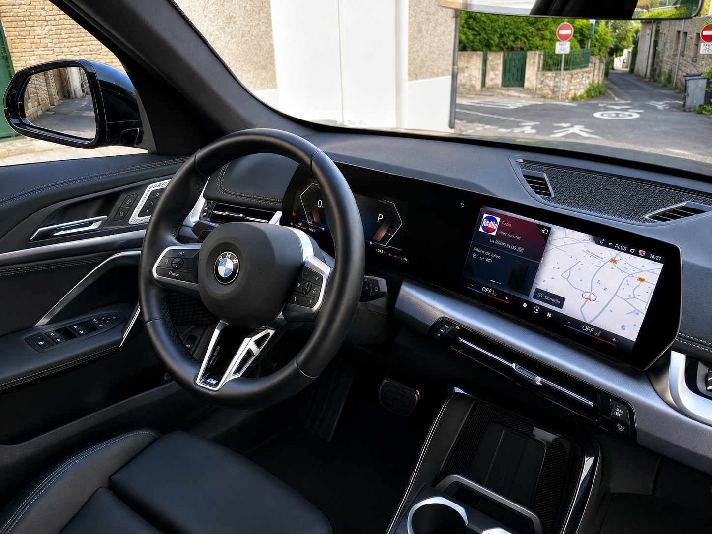 BMW X1-image-1