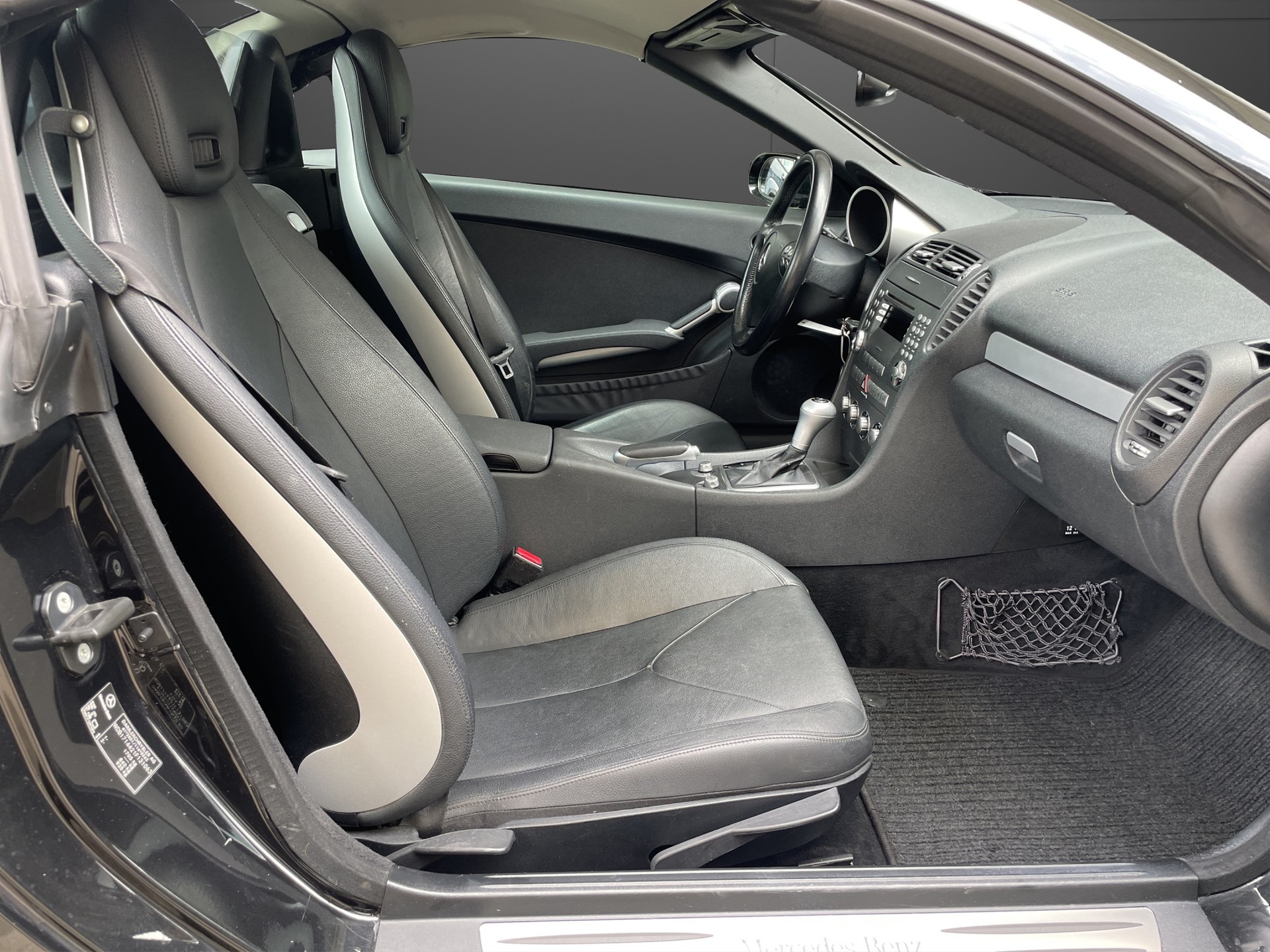 MERCEDES-BENZ SLK 200 Kompressor-image-14
