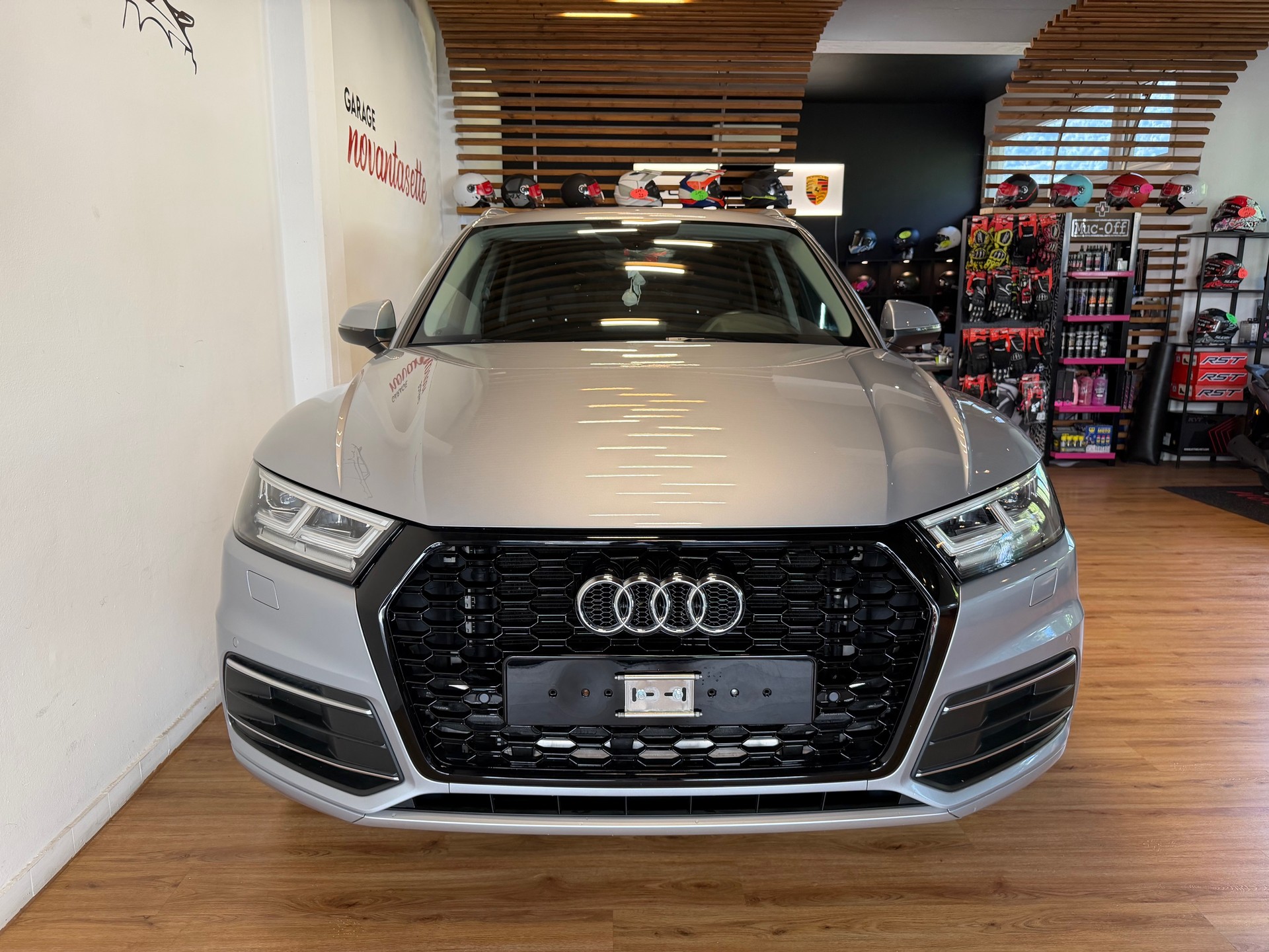 AUDI Q5 40 TDI sport quattro S-tronic-image-2
