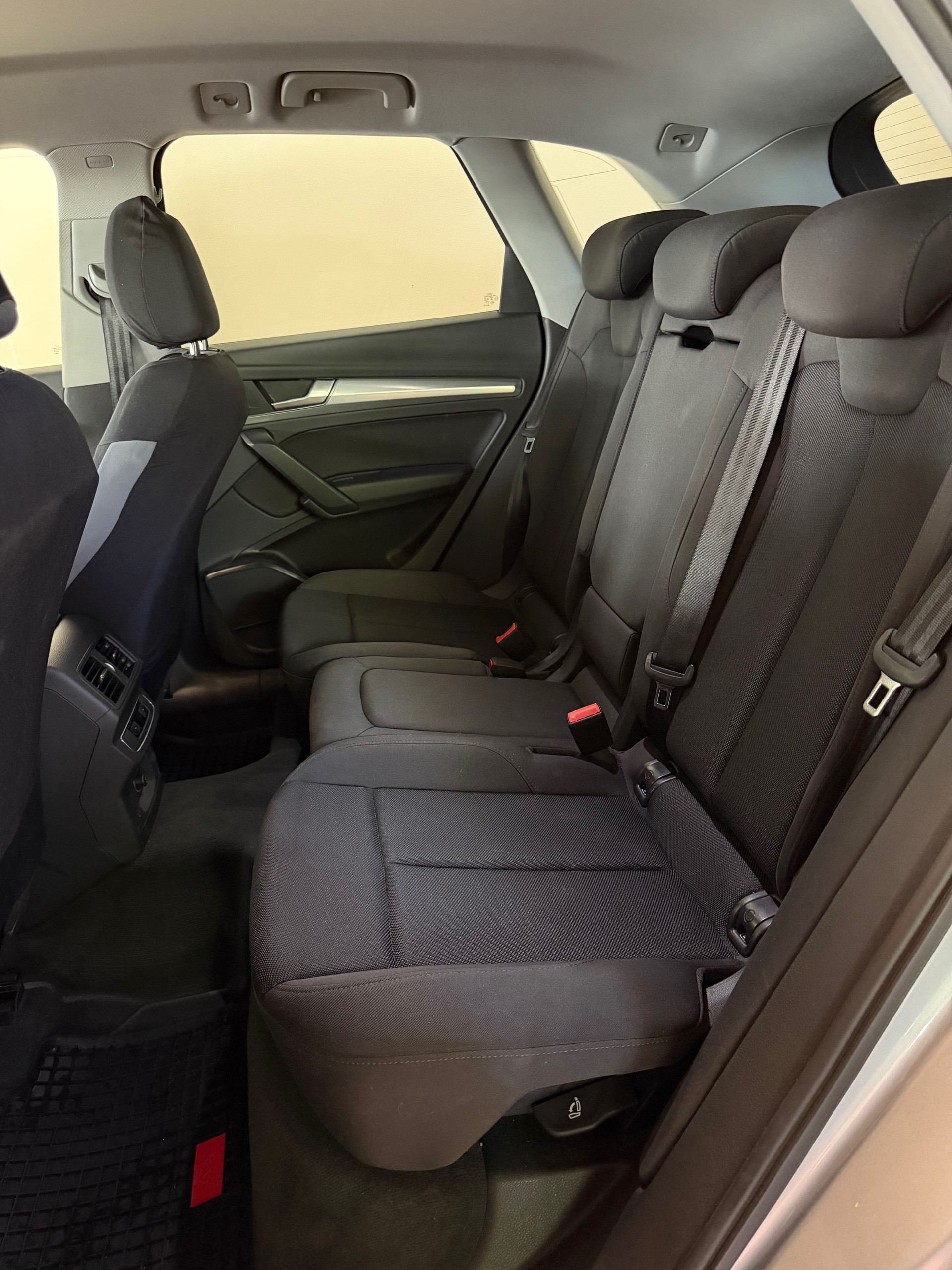 AUDI Q5 40 TDI sport quattro S-tronic-image-7