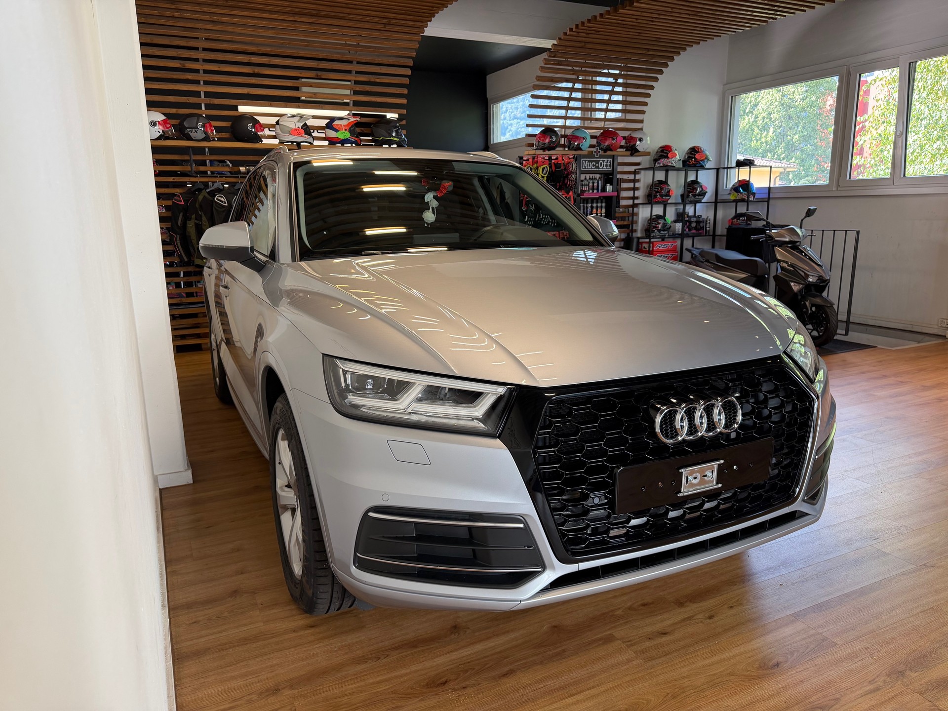 AUDI Q5 40 TDI sport quattro S-tronic-image-1