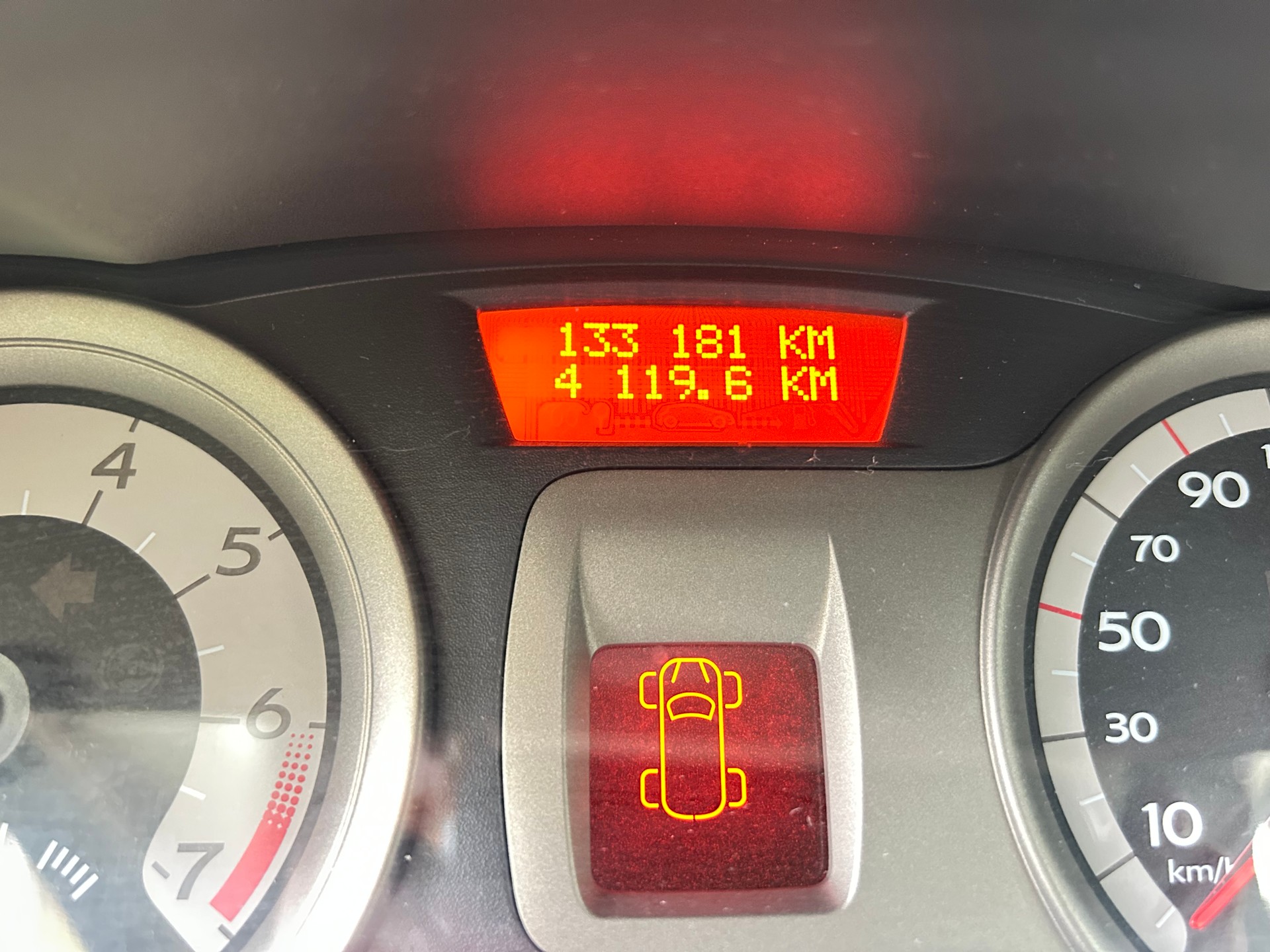 RENAULT Clio 1.6 16V Dynamique-image-13
