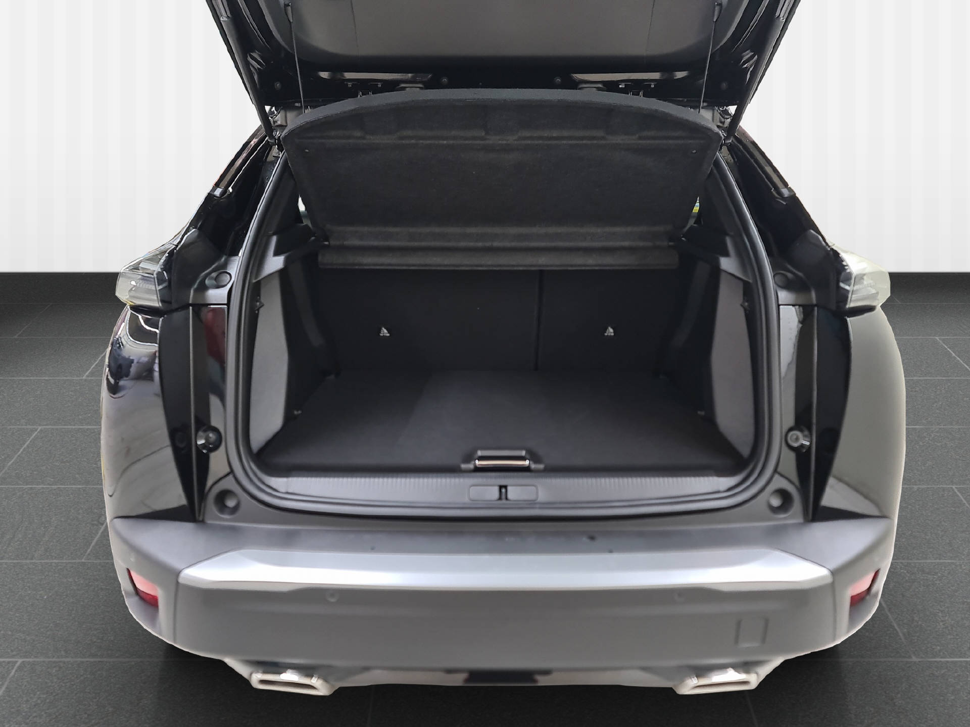 PEUGEOT 2008 1.2 Hybrid 145 GT Exclusive-image-12