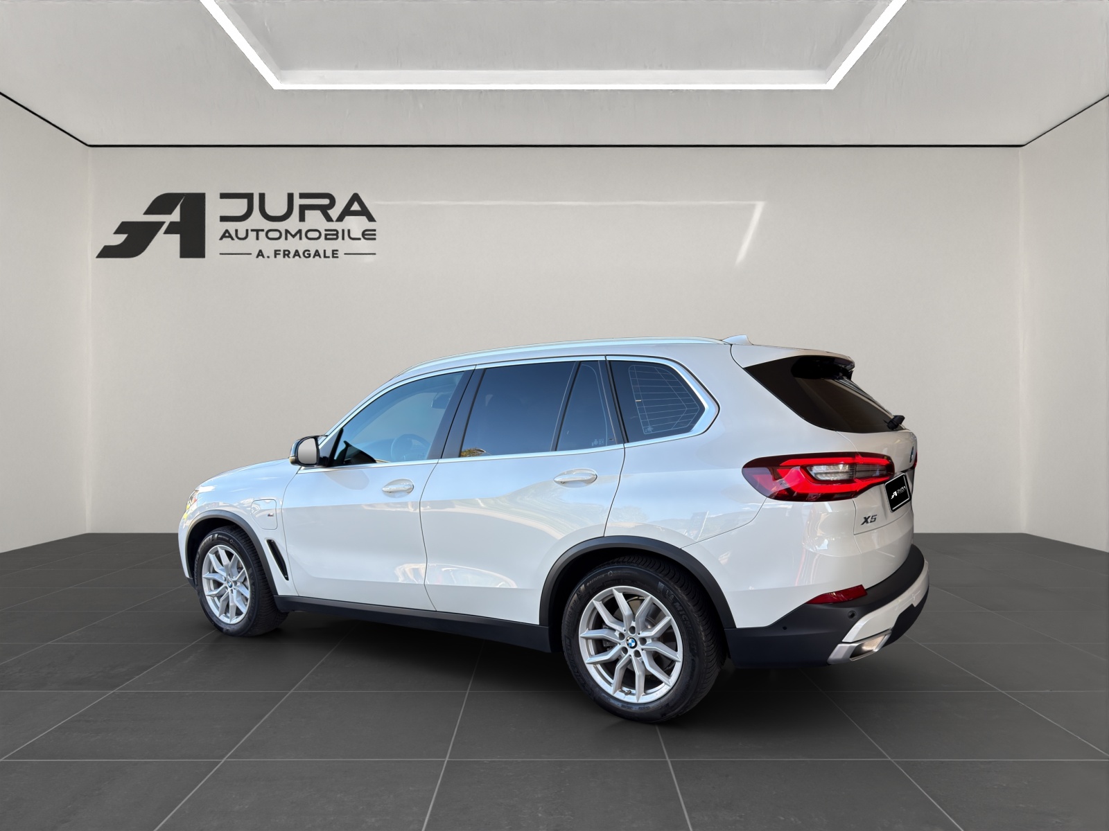 BMW X5 45e xDrive SAG-image-4