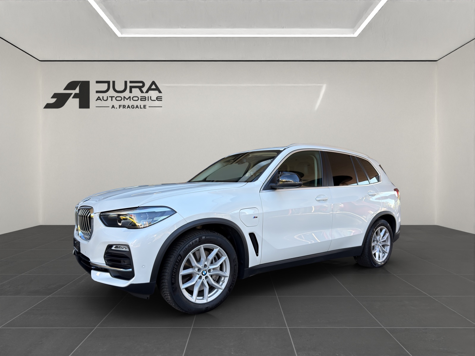 BMW X5 45e xDrive SAG-image-1