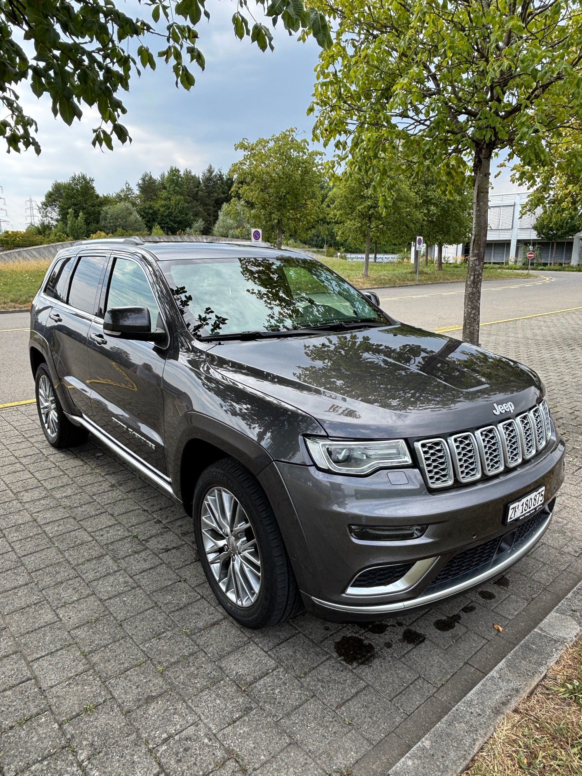 JEEP 3.0 CRD 250 Summit-image-0