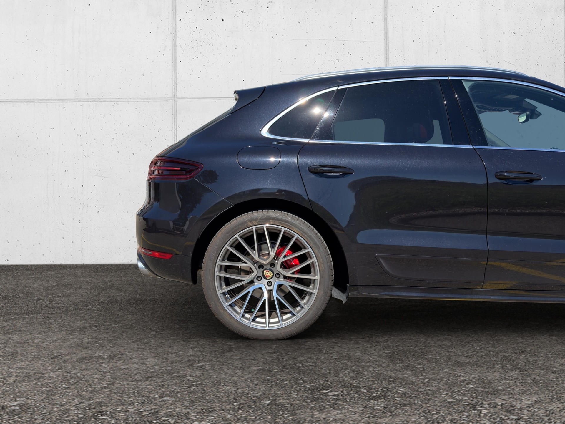 PORSCHE Macan GTS PDK-image-8
