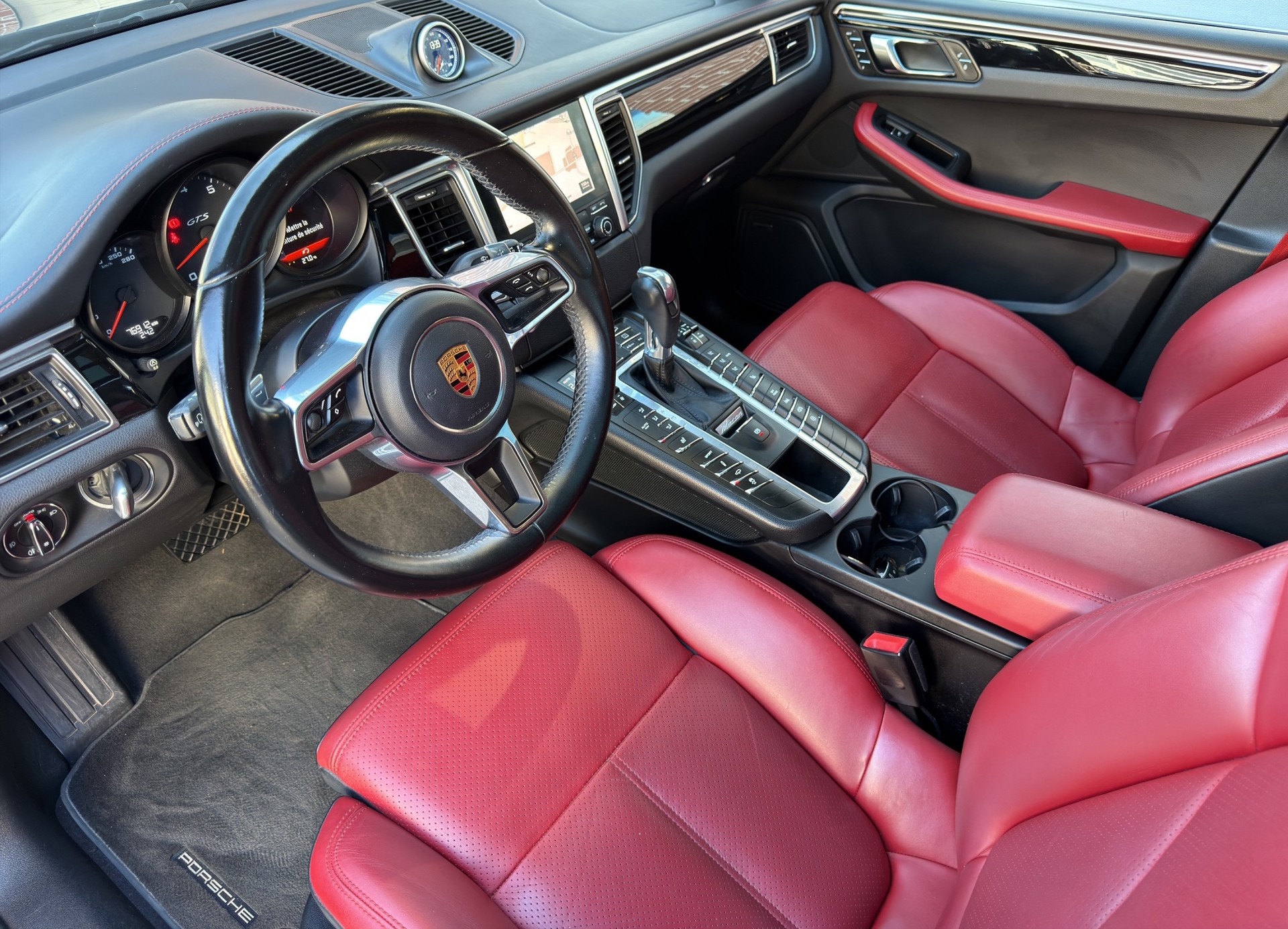 PORSCHE Macan GTS PDK-image-11