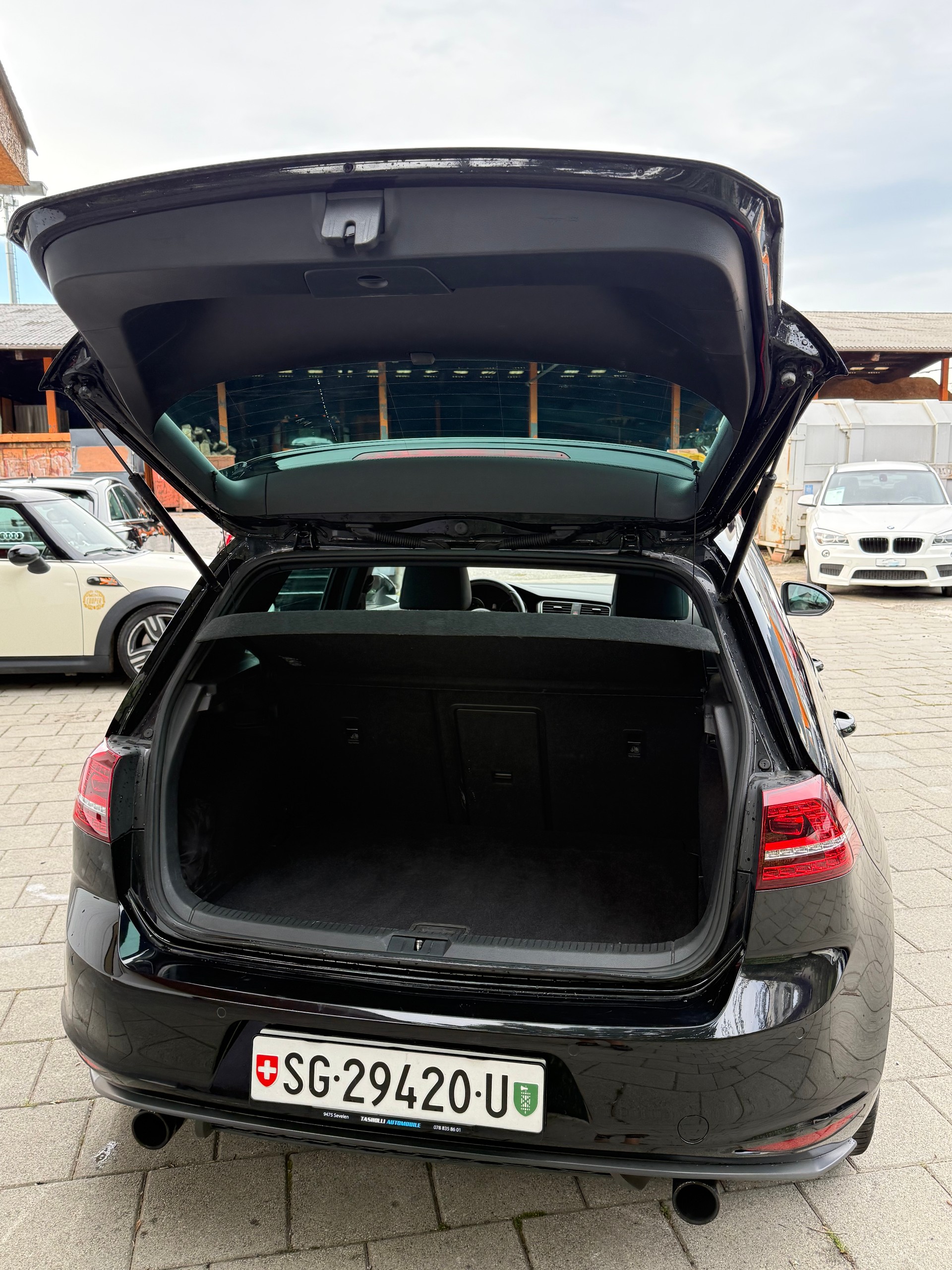 VW Golf 2.0 TSI GTI DSG-image-8