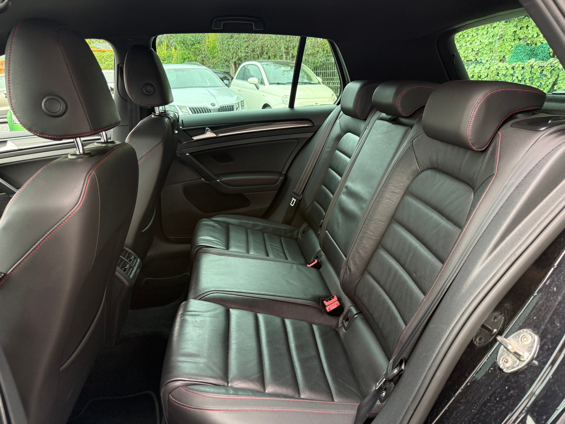 VW Golf 2.0 TSI GTI DSG-image-21