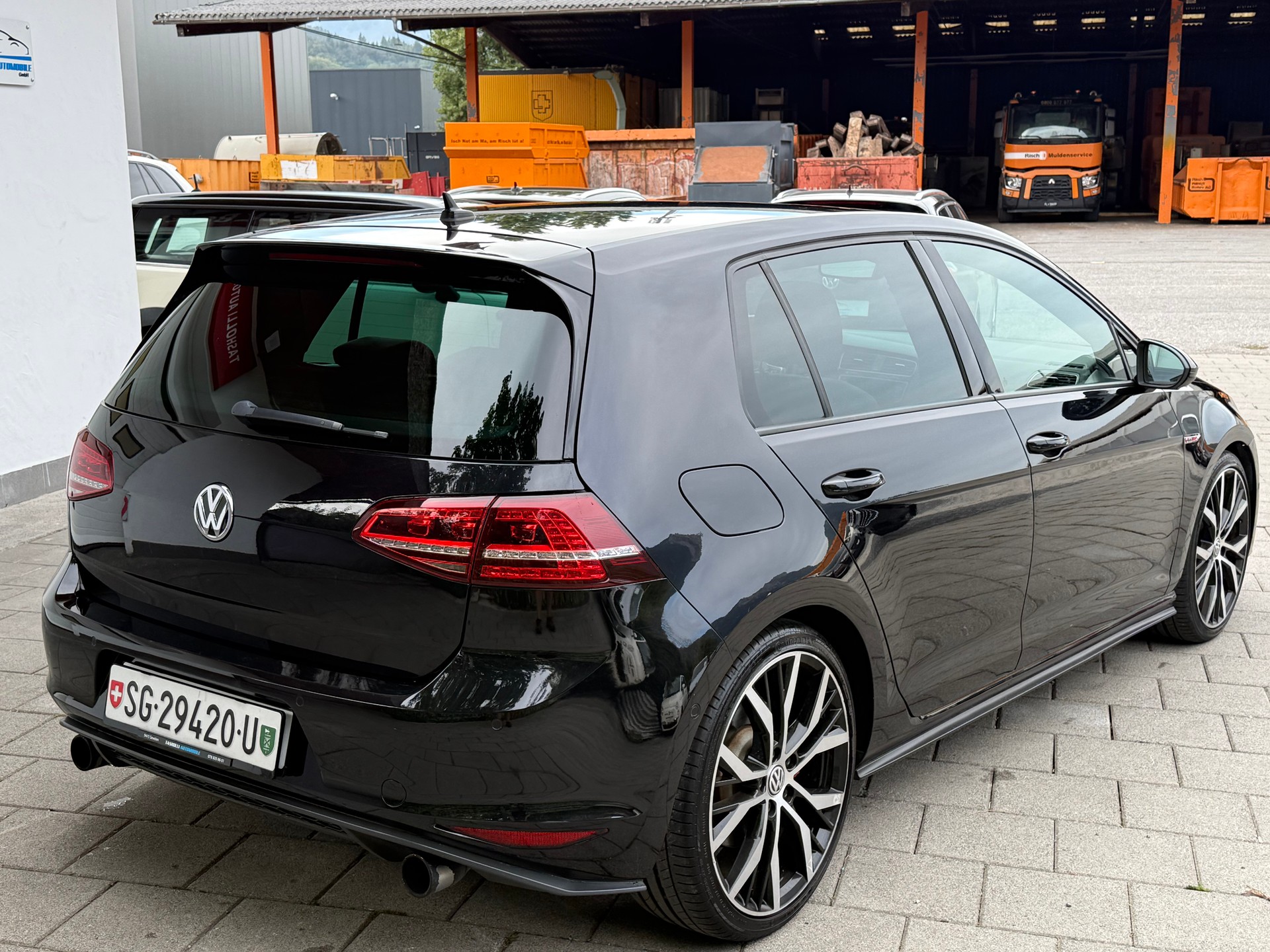 VW Golf 2.0 TSI GTI DSG-image-9