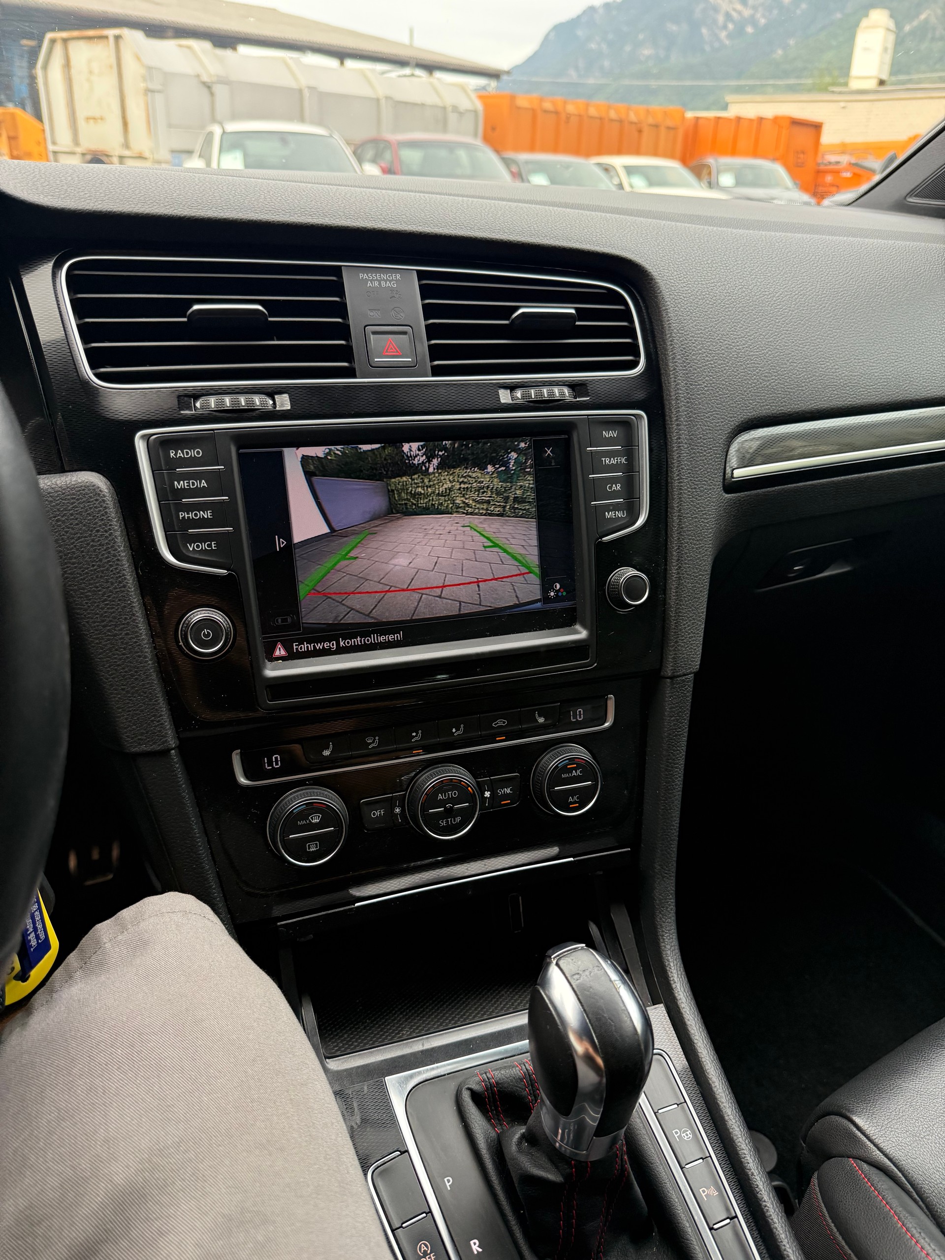 VW Golf 2.0 TSI GTI DSG-image-26