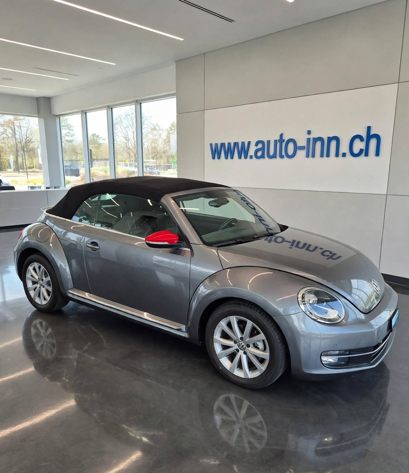 VW Beetle Cabrio 1.2 TSI BMT Design DSG - AUTOMATICA-image-0