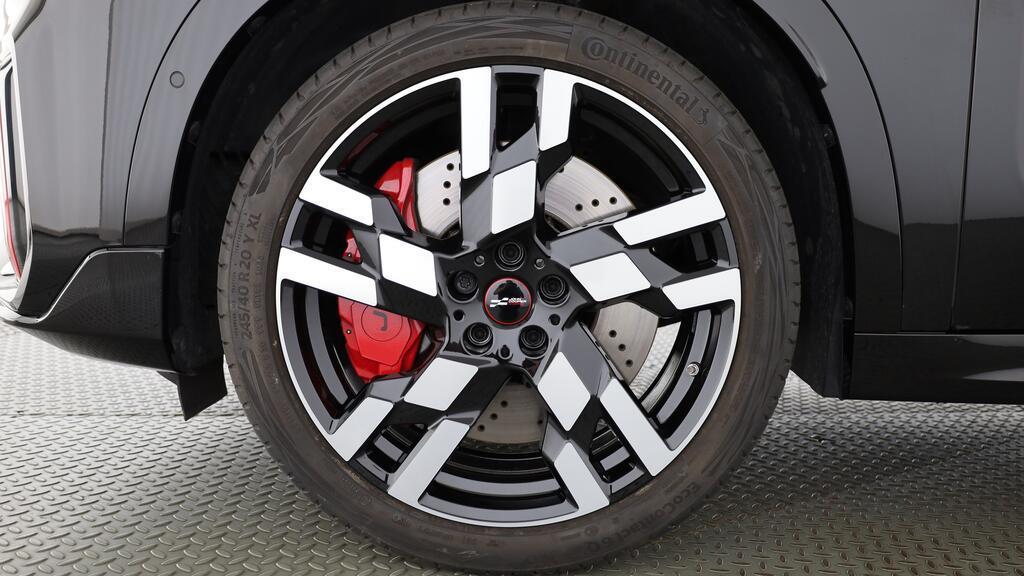 MINI John Cooper Works Countryman ALL4-image-7