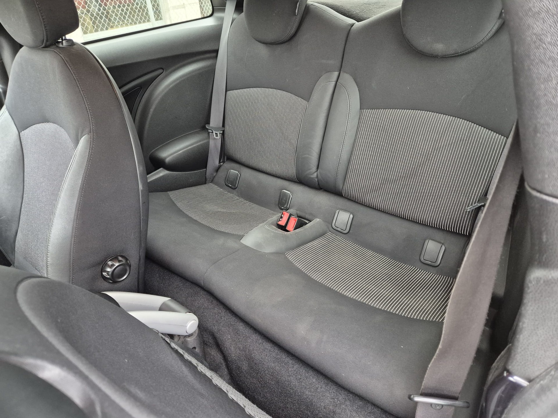 MINI Cooper S-image-11