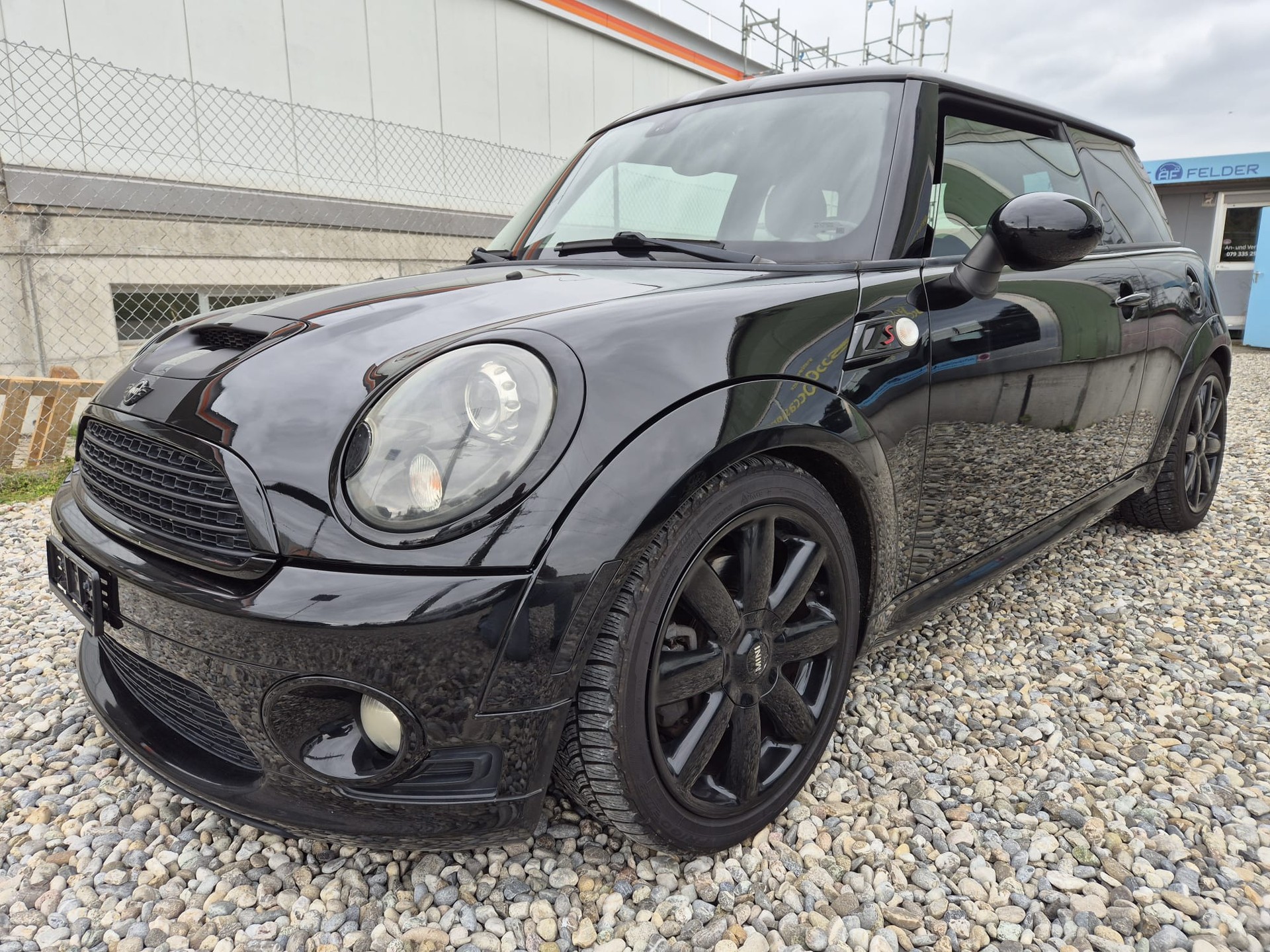 MINI Cooper S-image-0