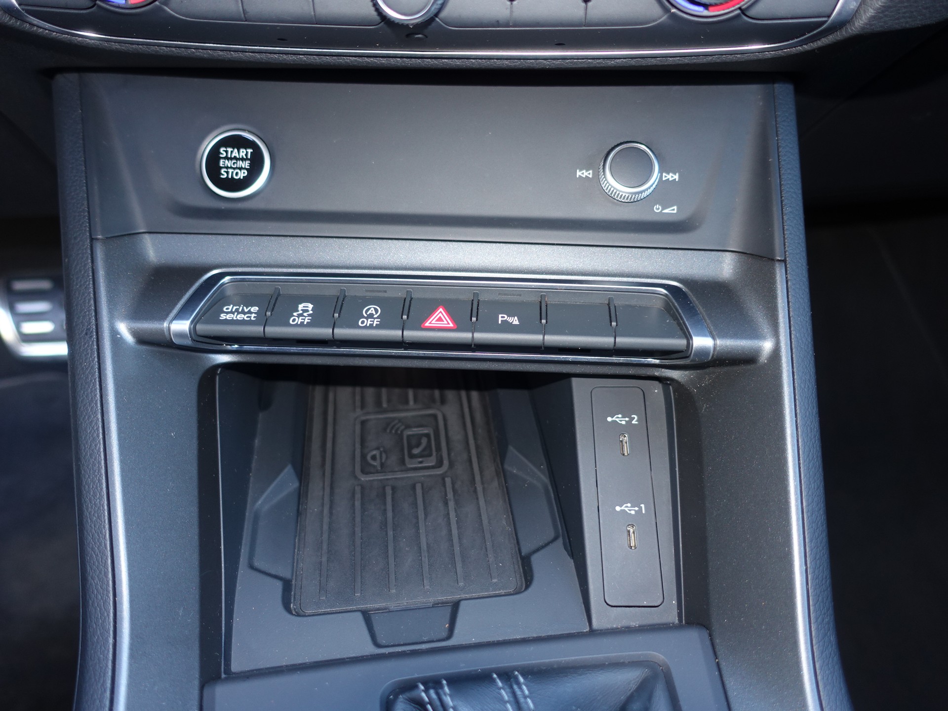 AUDI Q3 35 TFSI advanced Attraction S-tronic-image-12