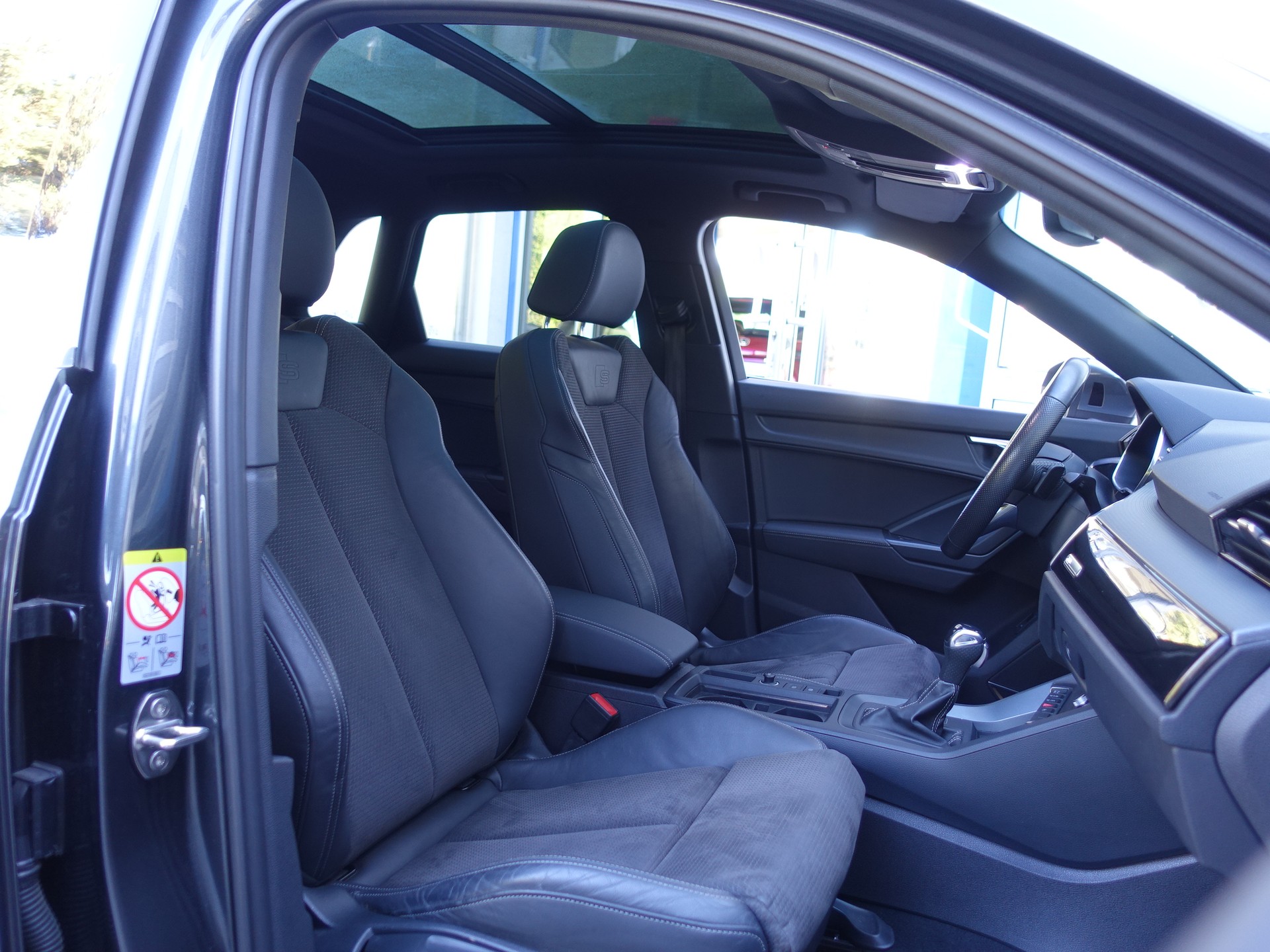 AUDI Q3 35 TFSI advanced Attraction S-tronic-image-9