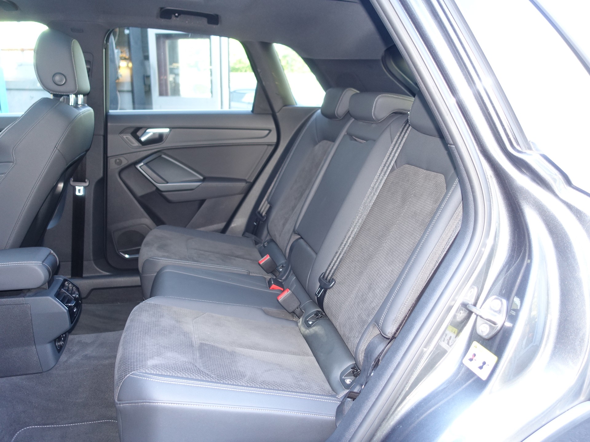 AUDI Q3 35 TFSI advanced Attraction S-tronic-image-13