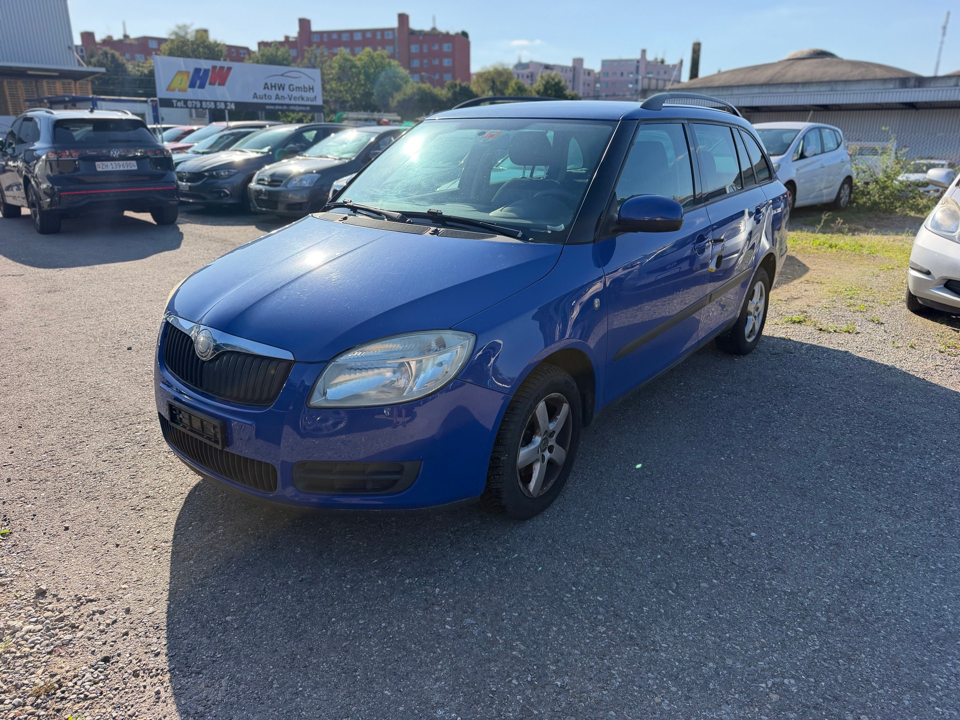 SKODA Fabia 1.2 Entry-image-0